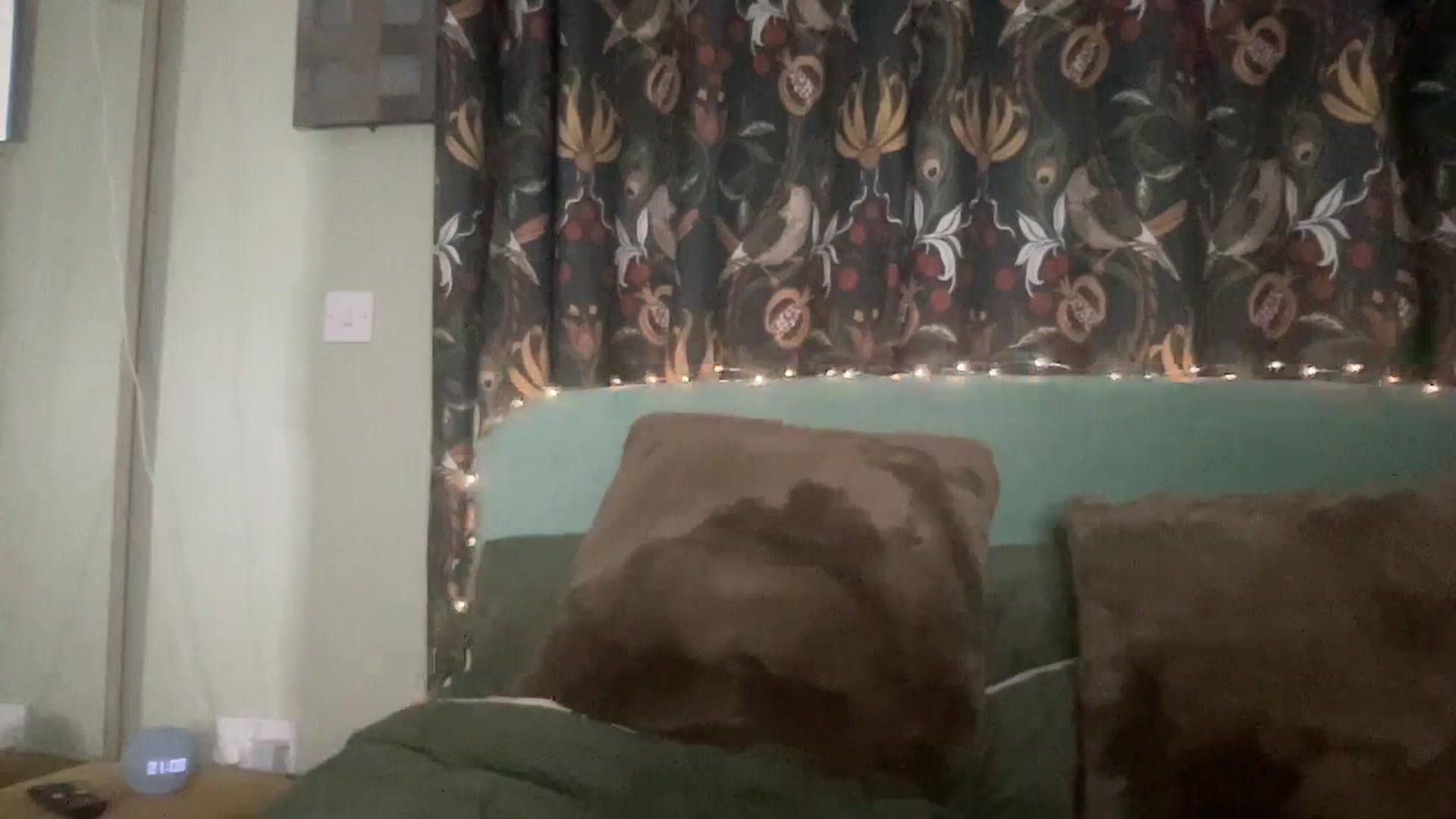 Gallery image thumbnail from LaraLaughs's myfreecams stream on, 12/24/2023, 22:07 image 14 of 20