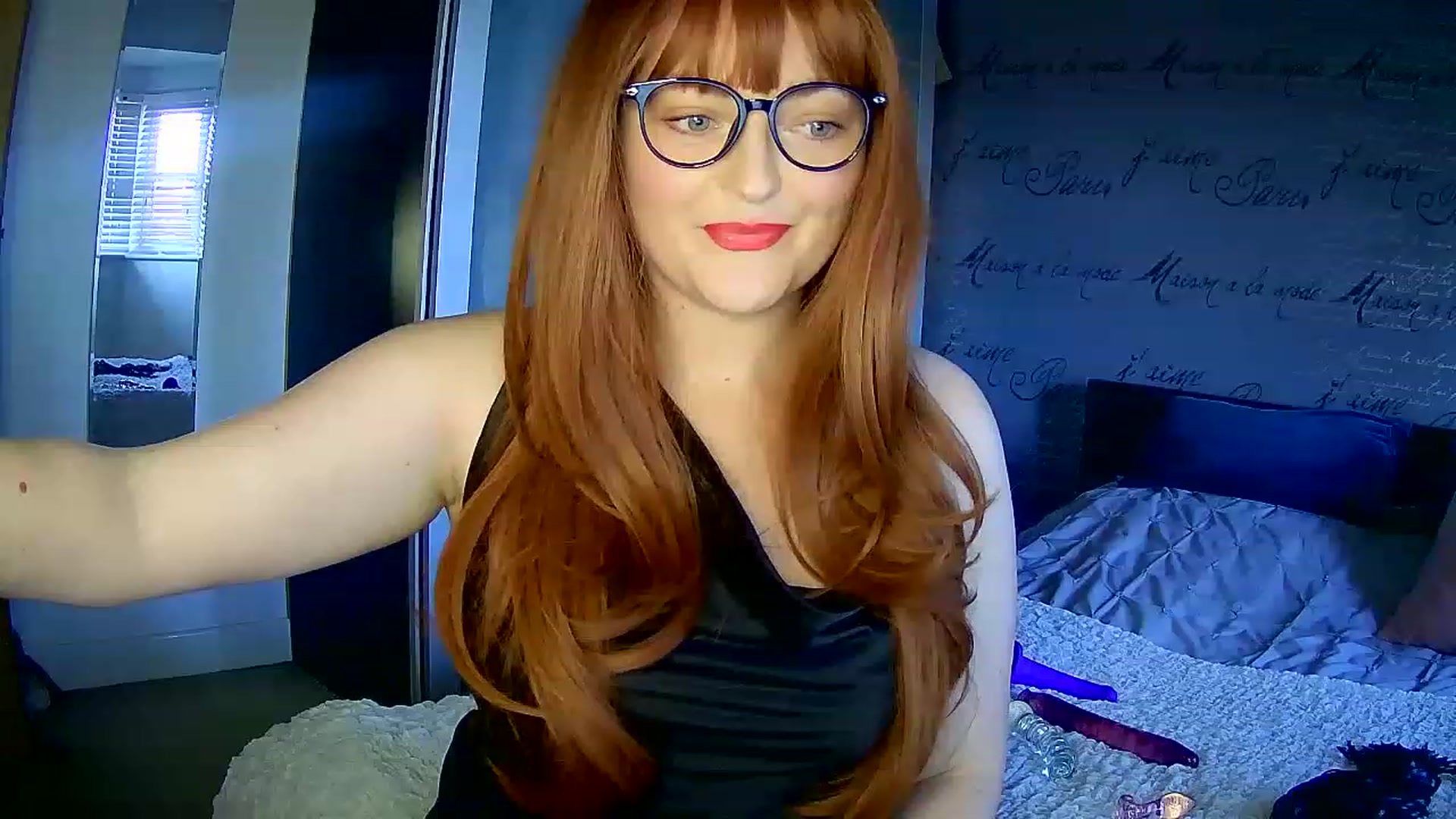 Gallery image thumbnail from LaraLovesSx's myfreecams stream on, 04/07/2023, 18:02 image 14 of 20