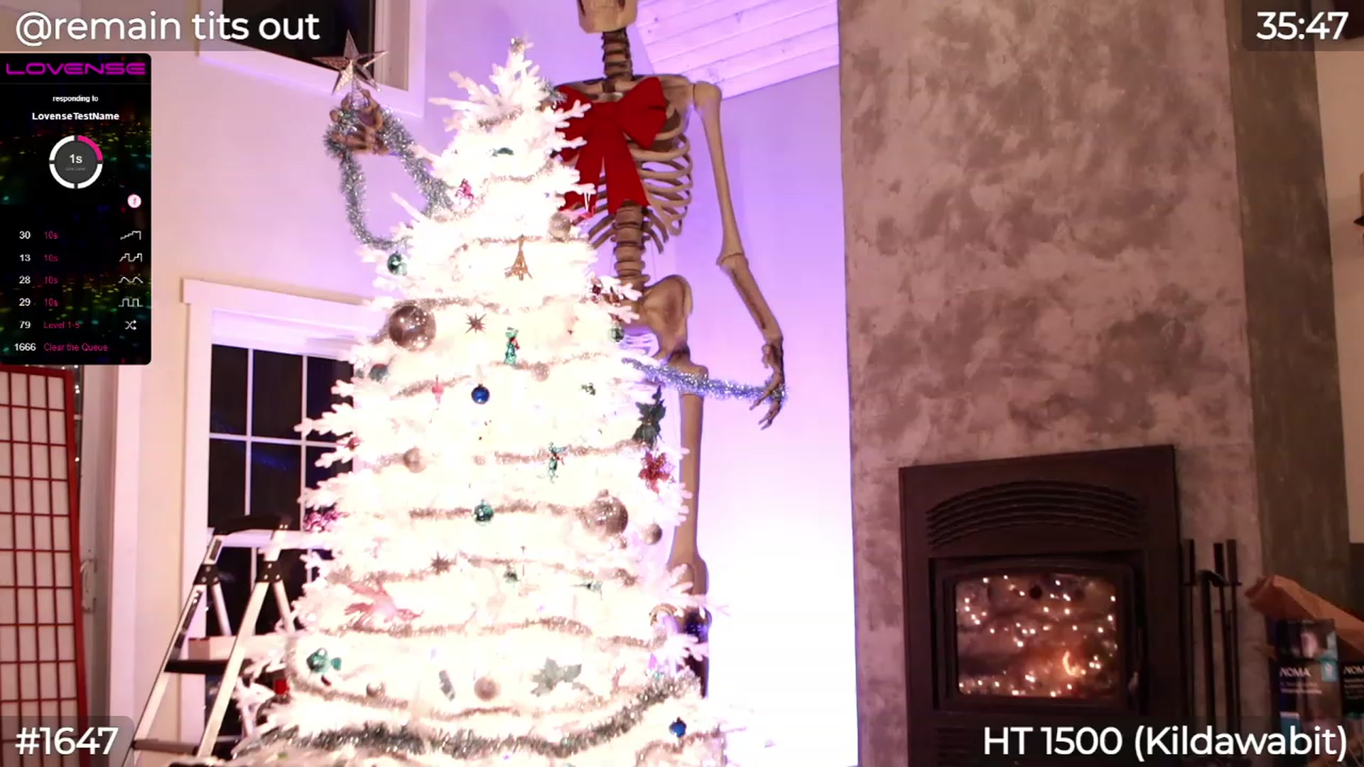 Gallery image thumbnail from LaraLoxley's myfreecams stream on, 12/10/2022, 01:21 image 13 of 20