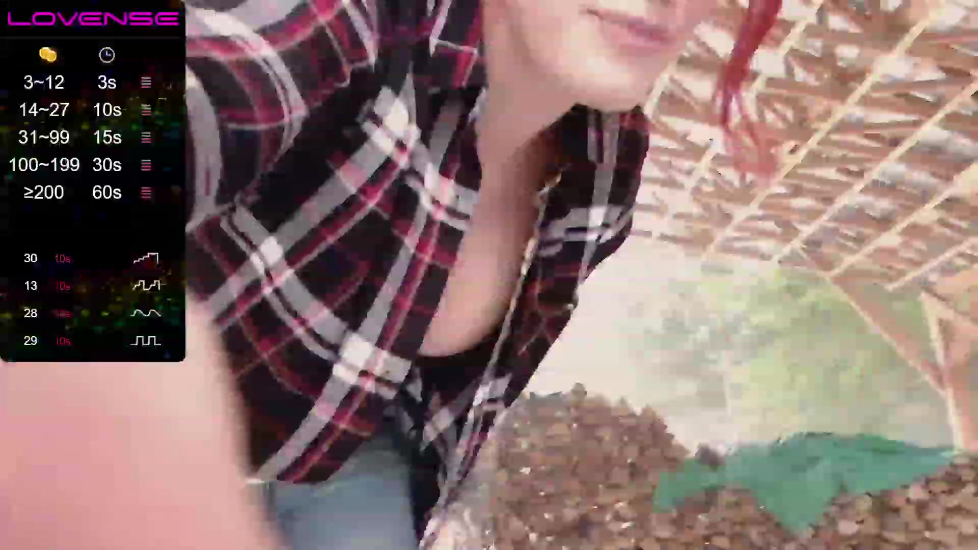 Gallery image thumbnail from LaraLoxley's myfreecams stream on, 12/30/2022, 18:12 image 3 of 20