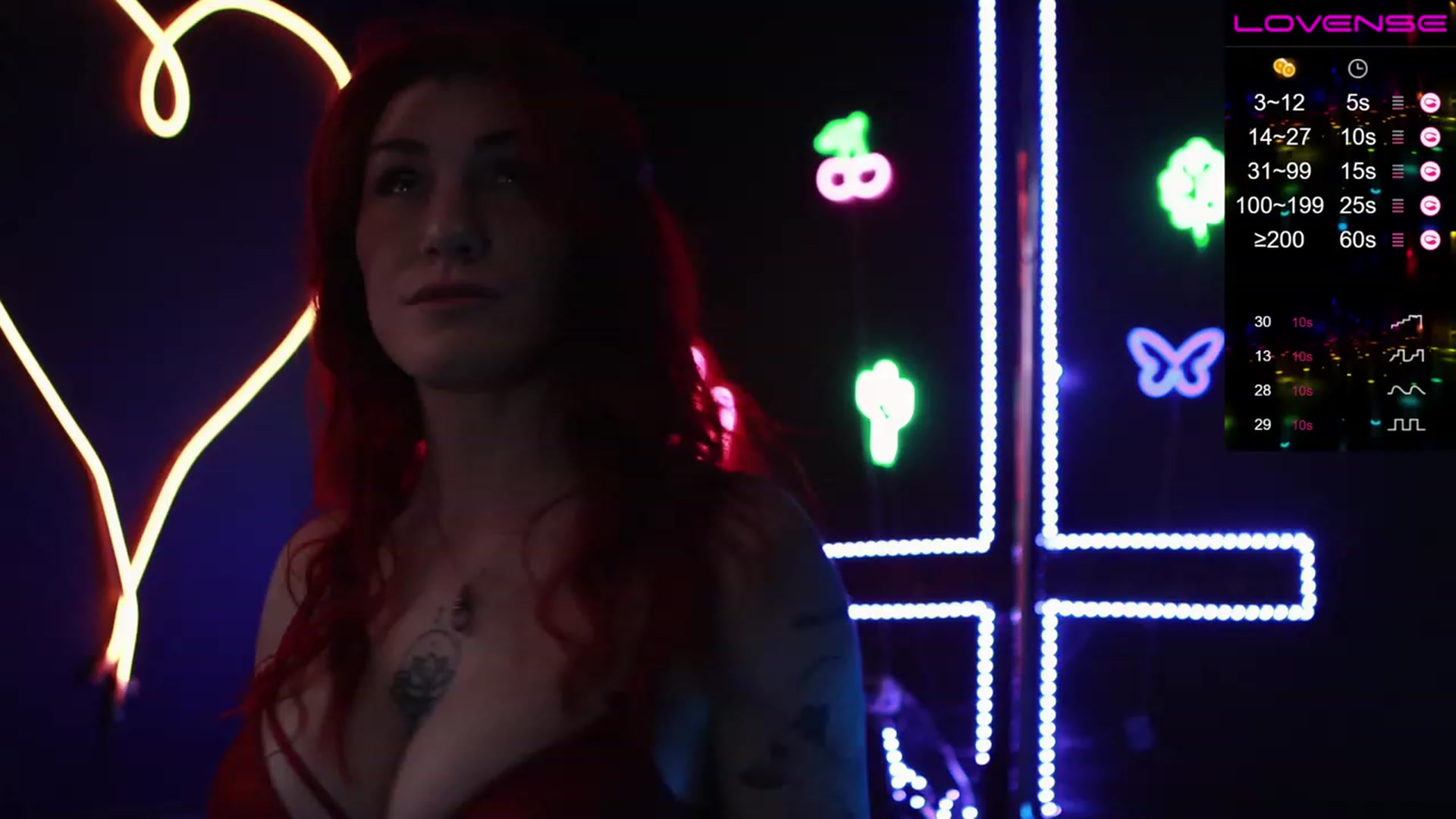 Gallery image thumbnail from LaraLoxley's myfreecams stream on, 02/23/2023, 22:11 image 1 of 20