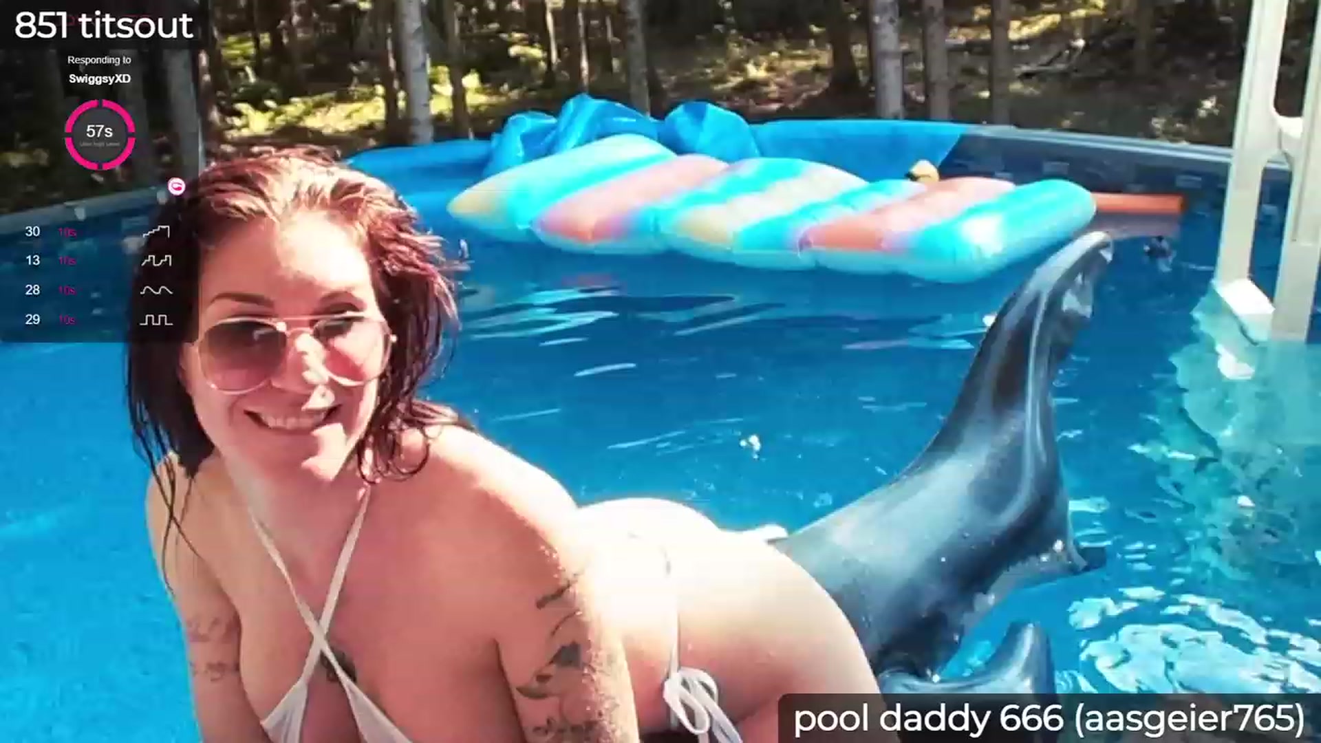 Gallery image thumbnail from LaraLoxley's myfreecams stream on, 09/11/2023, 20:05 image 15 of 20
