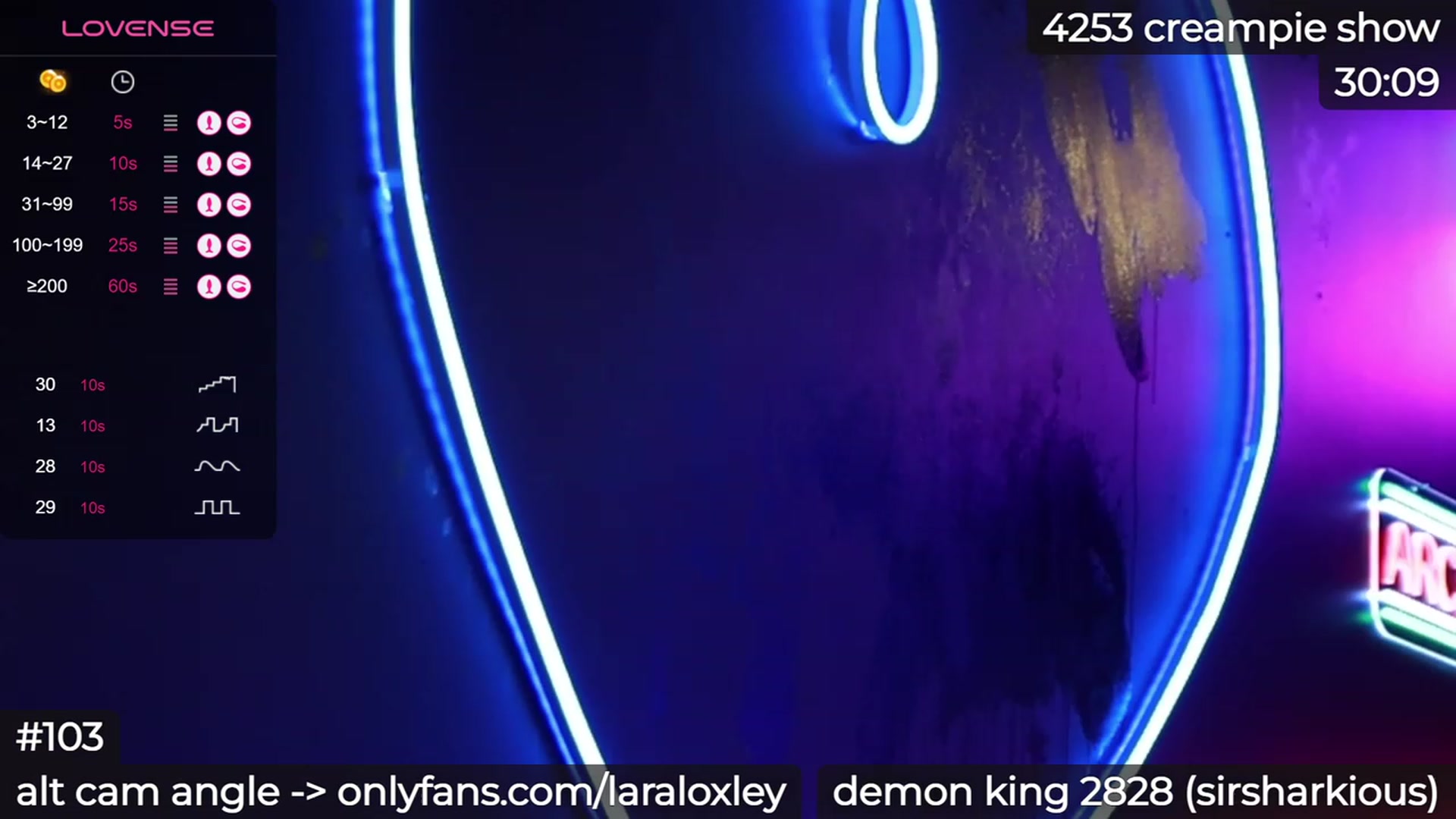 Gallery image thumbnail from LaraLoxley's myfreecams stream on, 10/03/2023, 24:01 image 1 of 20