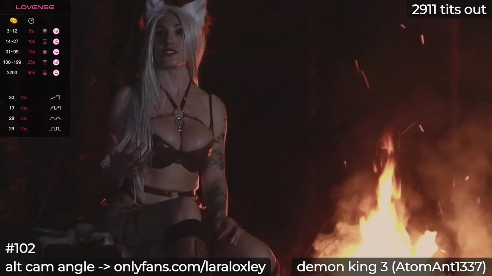 Gallery image thumbnail from LaraLoxley's myfreecams stream on, 10/04/2023, 01:03 image 11 of 20