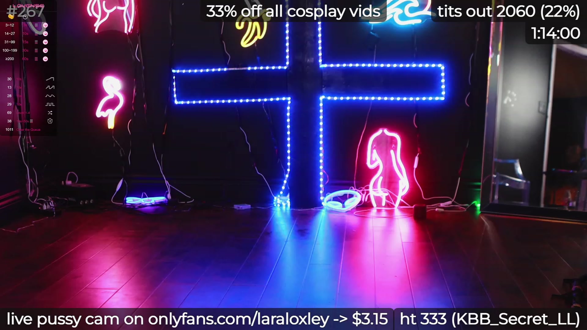 Gallery image thumbnail from LaraLoxley's myfreecams stream on, 10/12/2023, 23:11 image 10 of 20