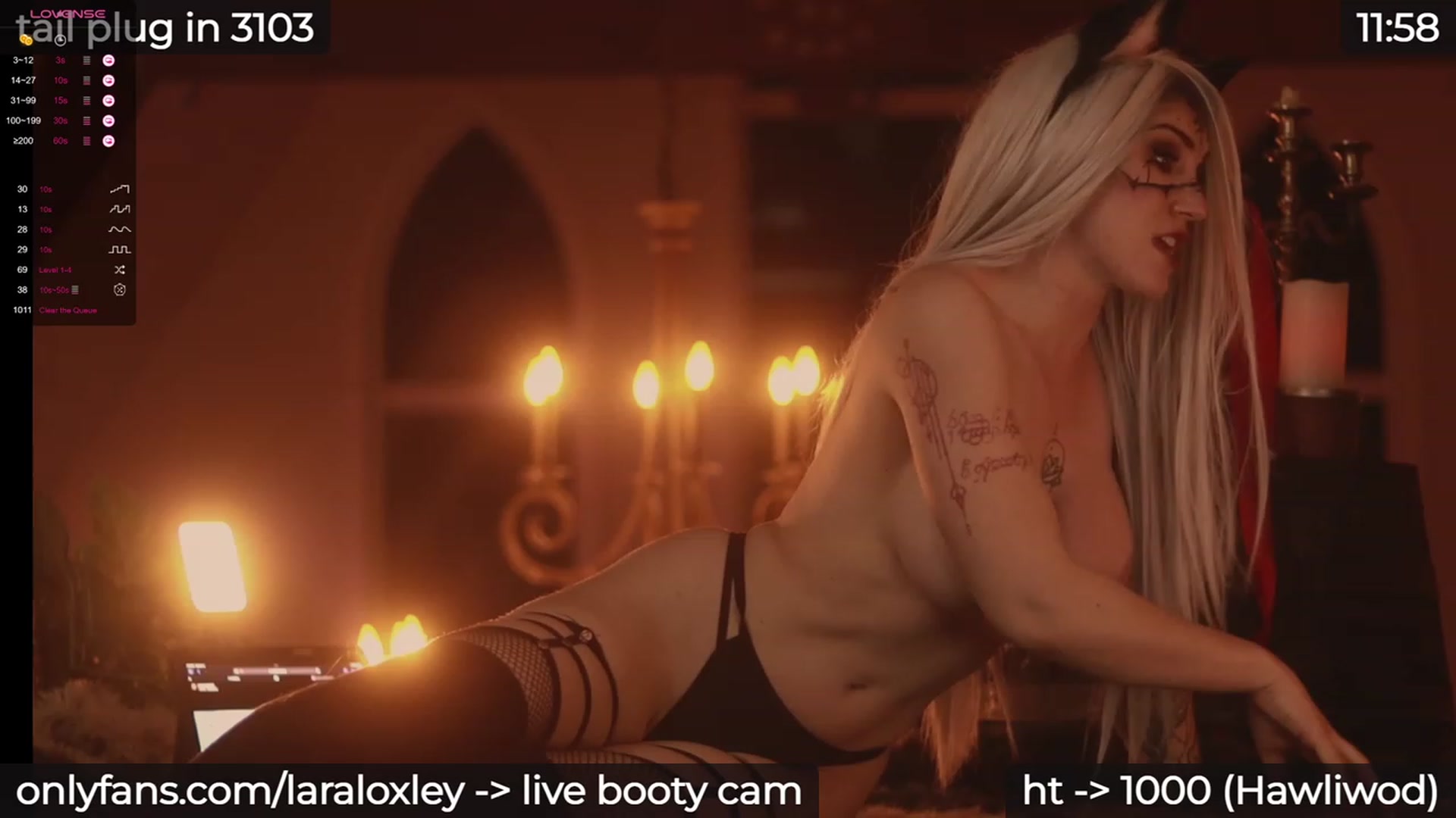 Gallery image thumbnail from LaraLoxley's myfreecams stream on, 11/15/2023, 01:52 image 18 of 20