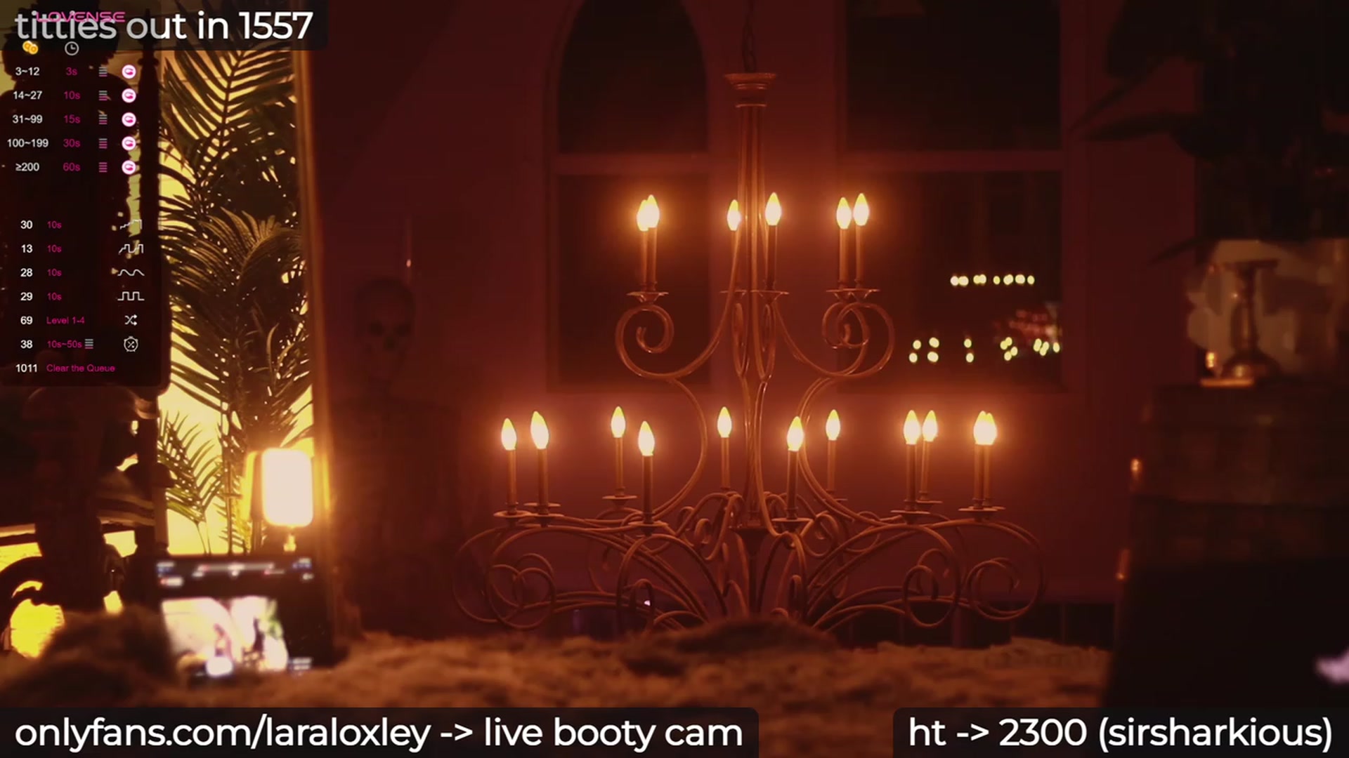 Gallery image thumbnail from LaraLoxley's myfreecams stream on, 11/26/2023, 03:08 image 12 of 20