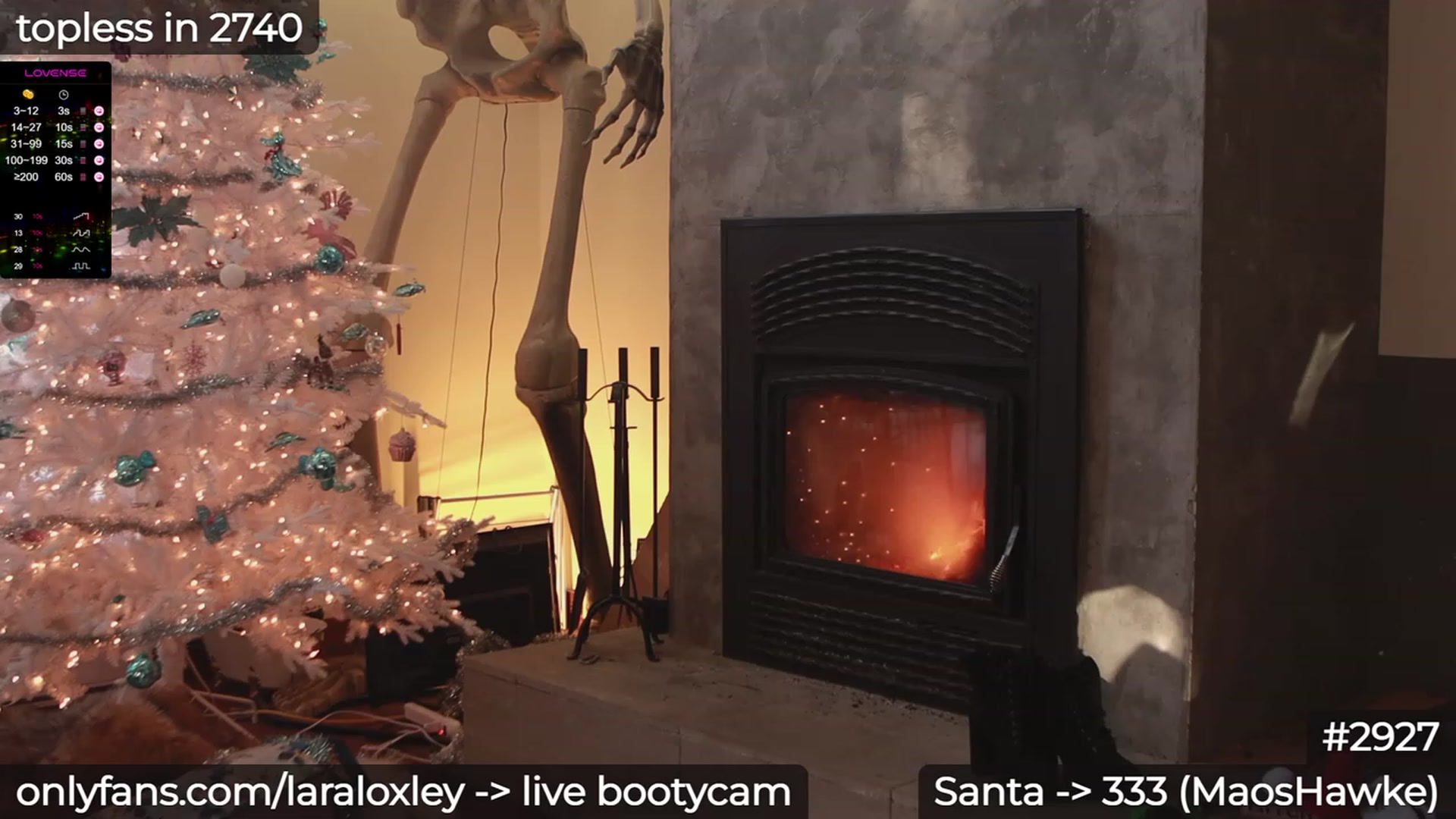 Gallery image thumbnail from LaraLoxley's myfreecams stream on, 12/16/2023, 18:54 image 7 of 20