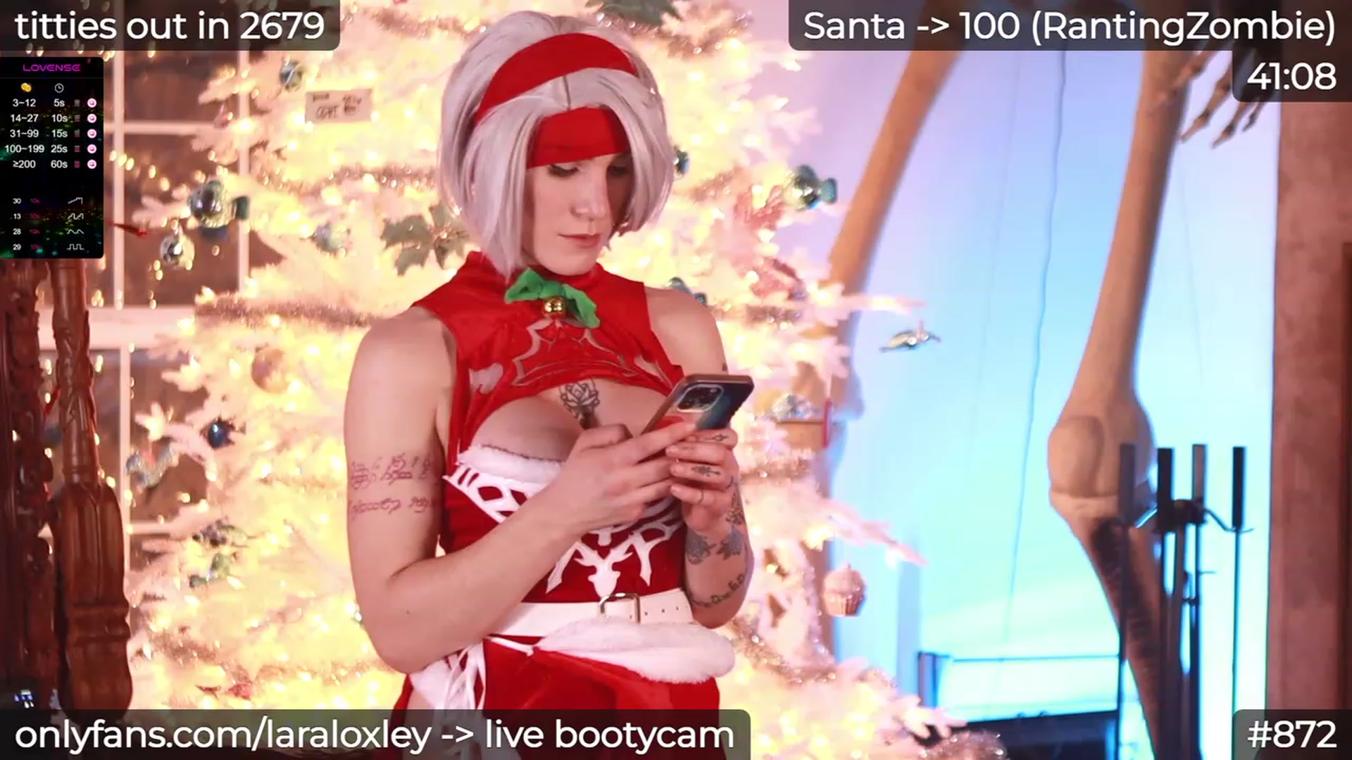 Gallery image thumbnail from LaraLoxley's myfreecams stream on, 12/22/2023, 21:45 image 15 of 20