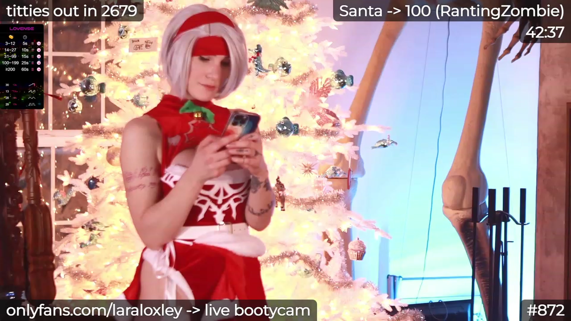 Gallery image thumbnail from LaraLoxley's myfreecams stream on, 12/22/2023, 21:45 image 14 of 20