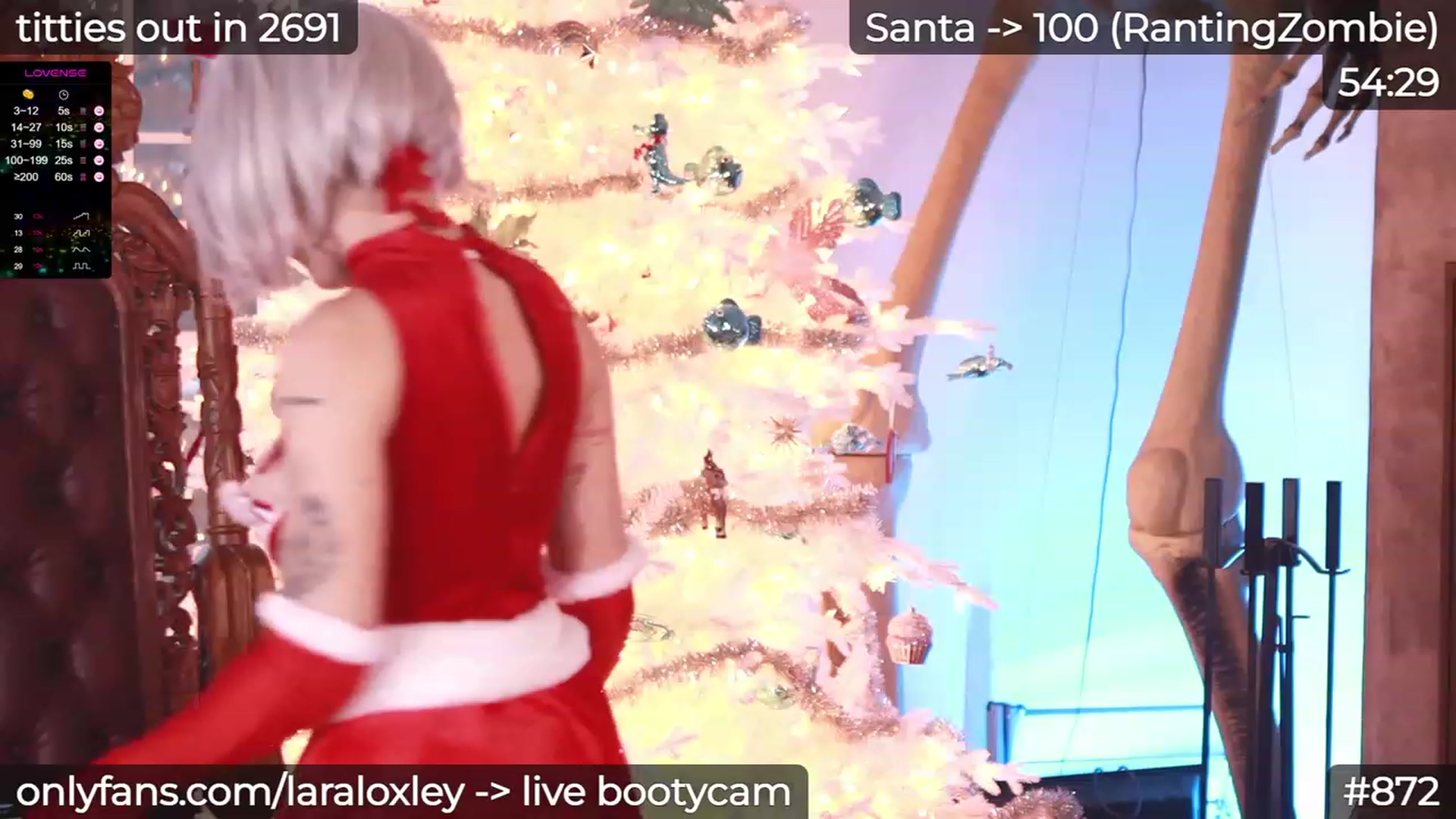 Gallery image thumbnail from LaraLoxley's myfreecams stream on, 12/22/2023, 21:45 image 6 of 20