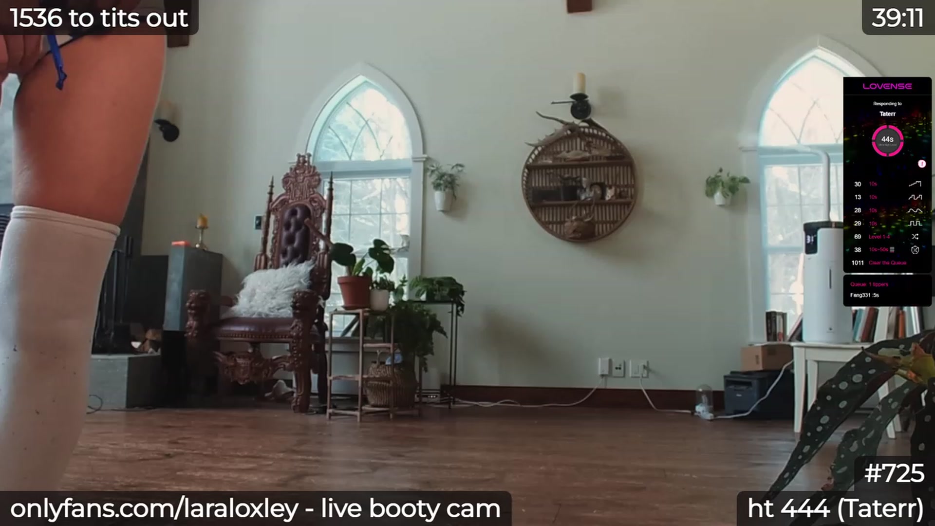 Gallery image thumbnail from LaraLoxley's myfreecams stream on, 01/25/2024, 19:35 image 9 of 20