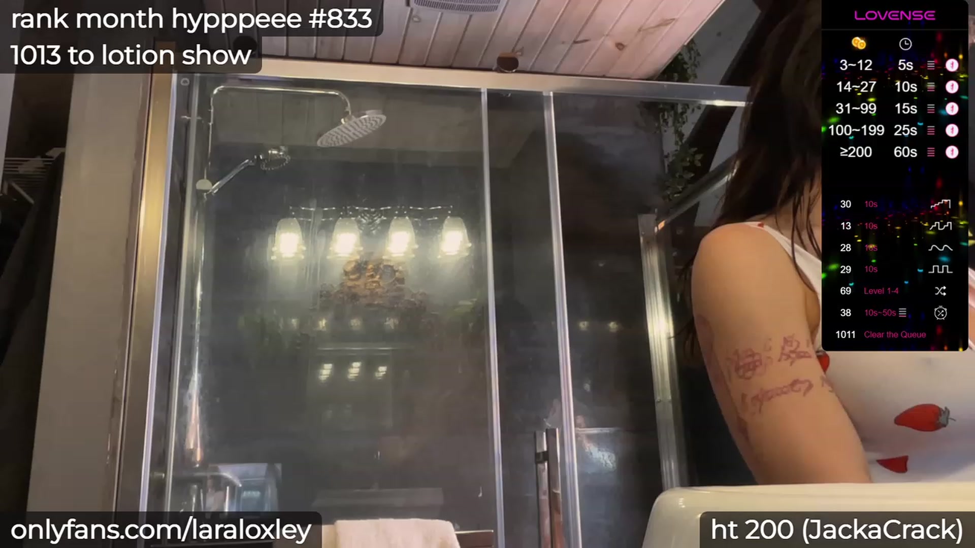 Gallery image thumbnail from LaraLoxley's myfreecams stream on, 02/01/2024, 16:03 image 4 of 20