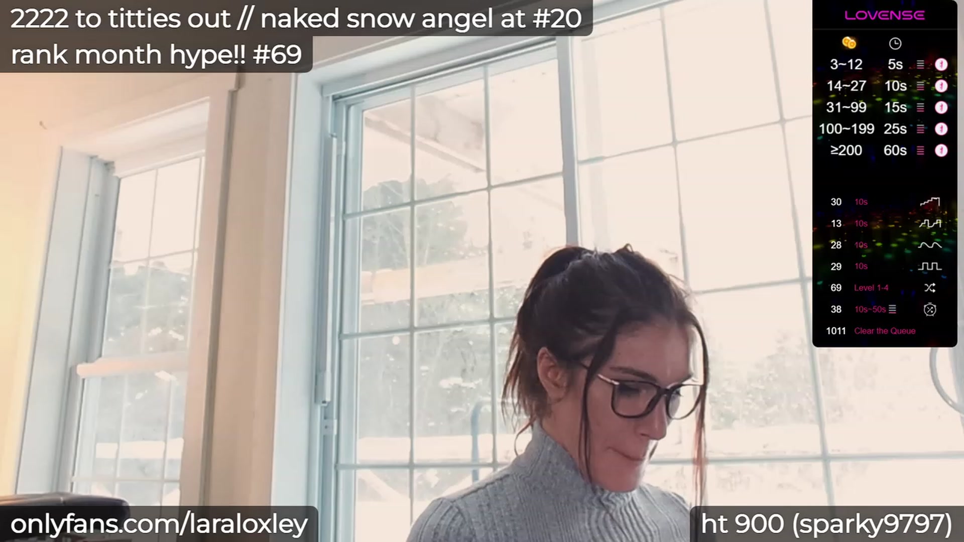 Gallery image thumbnail from LaraLoxley's myfreecams stream on, 02/01/2024, 18:23 image 15 of 20