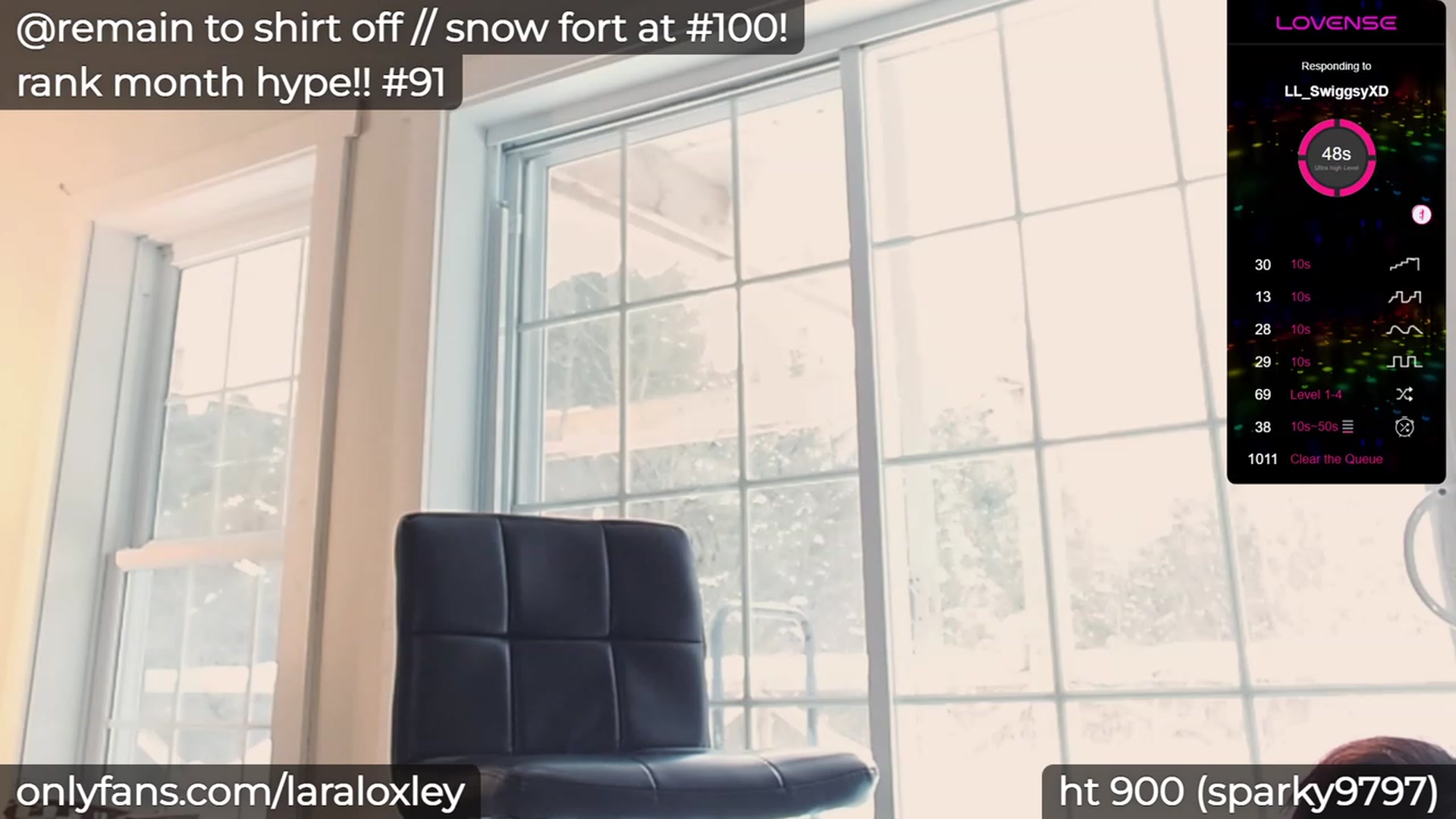 Gallery image thumbnail from LaraLoxley's myfreecams stream on, 02/01/2024, 18:23 image 7 of 20