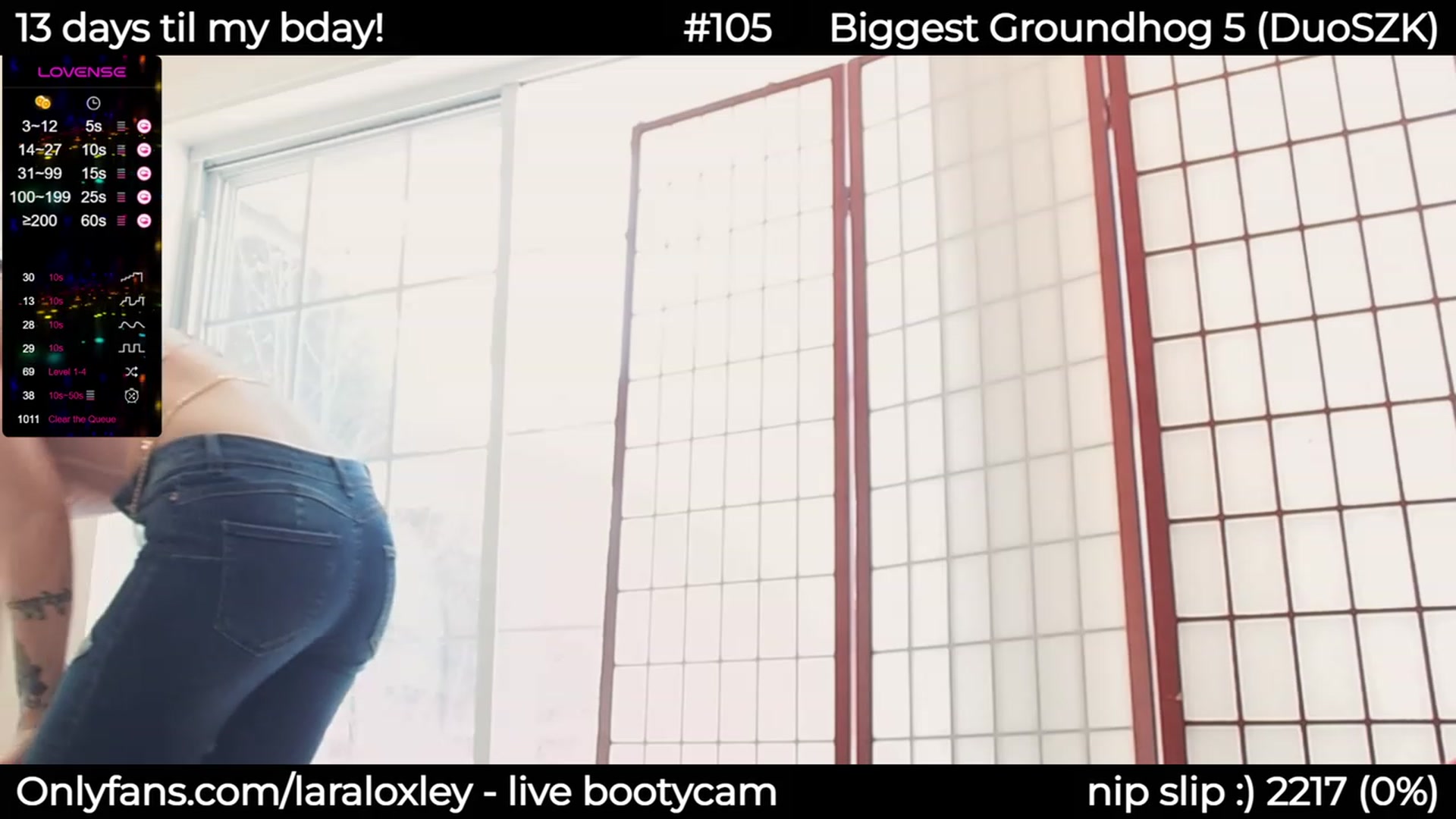Gallery image thumbnail from LaraLoxley's myfreecams stream on, 02/13/2024, 18:23 image 4 of 20