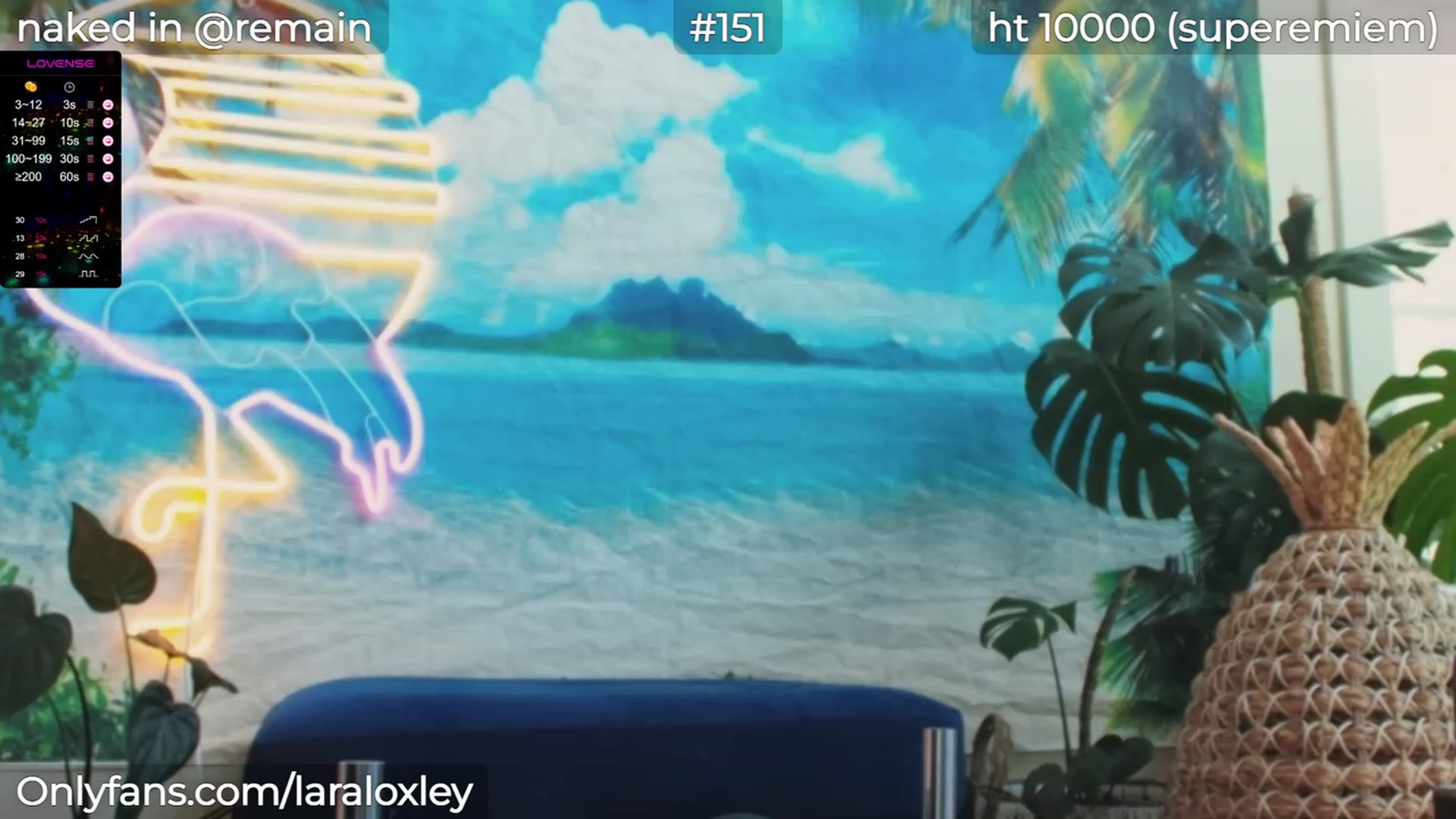 Gallery image thumbnail from LaraLoxley's myfreecams stream on, 03/17/2024, 17:02 image 18 of 20