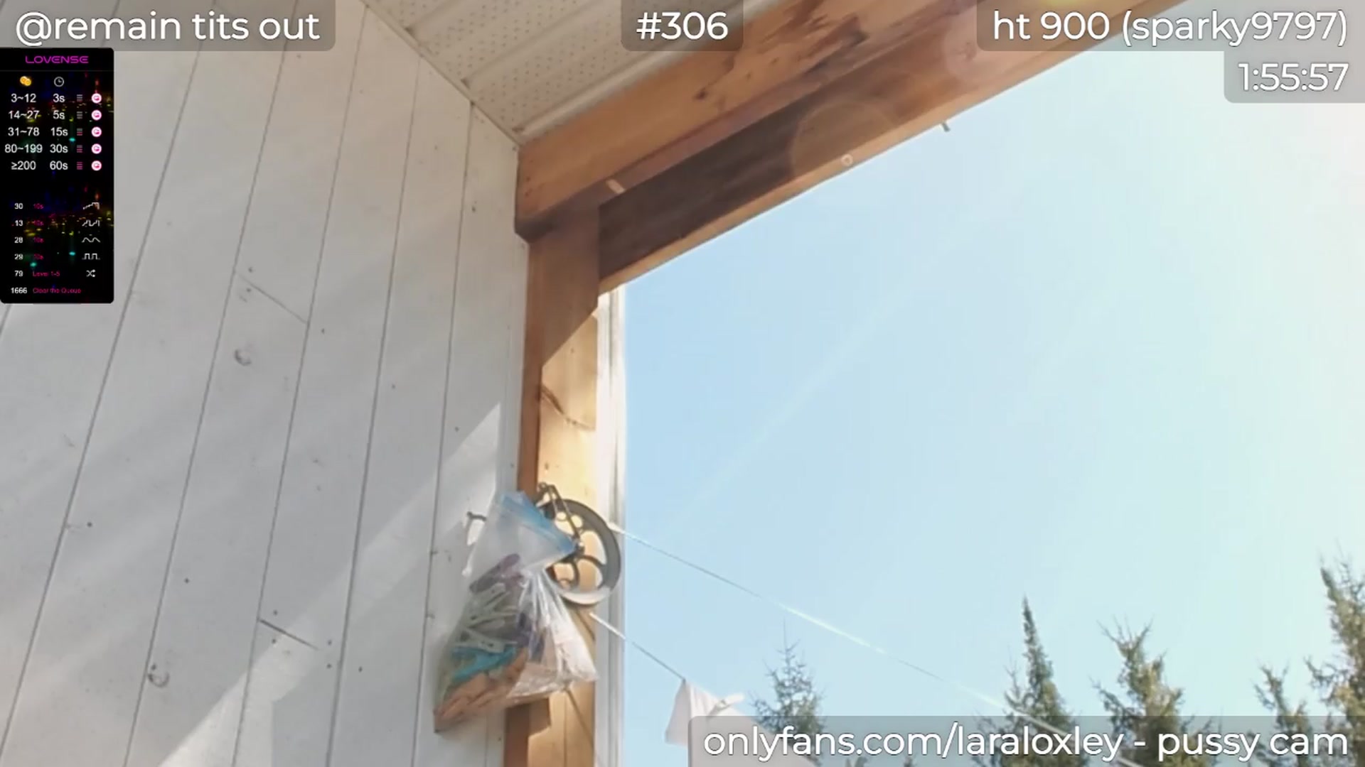 Gallery image thumbnail from LaraLoxley's myfreecams stream on, 04/09/2024, 17:51 image 11 of 20