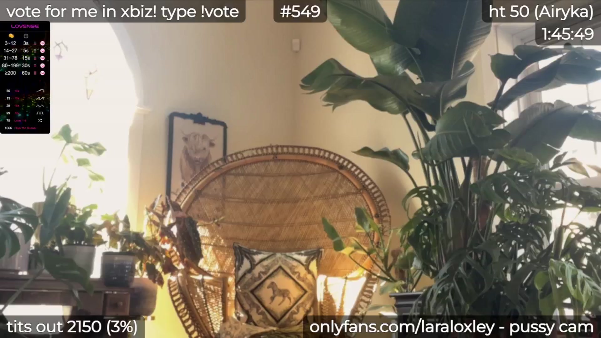 Gallery image thumbnail from LaraLoxley's myfreecams stream on, 04/18/2024, 15:03 image 4 of 20