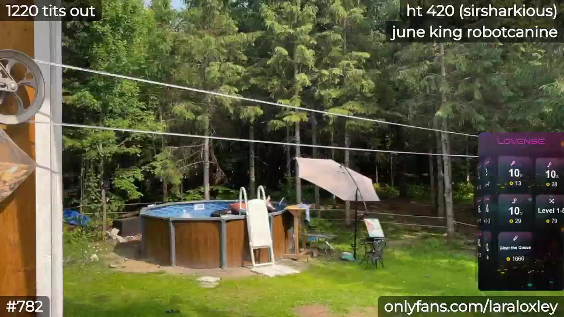 Gallery image thumbnail from LaraLoxley's myfreecams stream on, 06/17/2024, 21:21 image 7 of 20