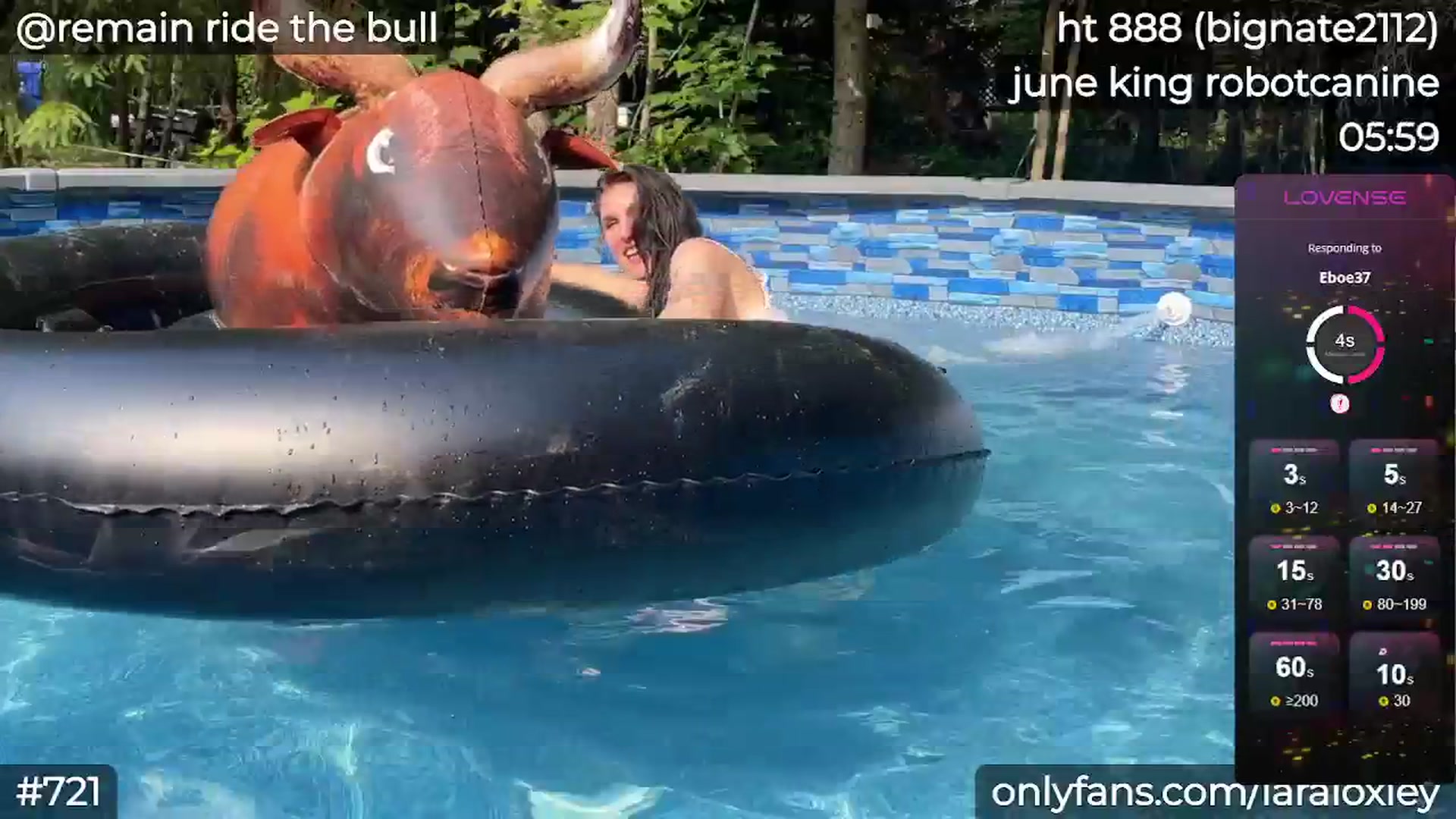 Gallery image thumbnail from LaraLoxley's myfreecams stream on, 06/17/2024, 21:21 image 18 of 20