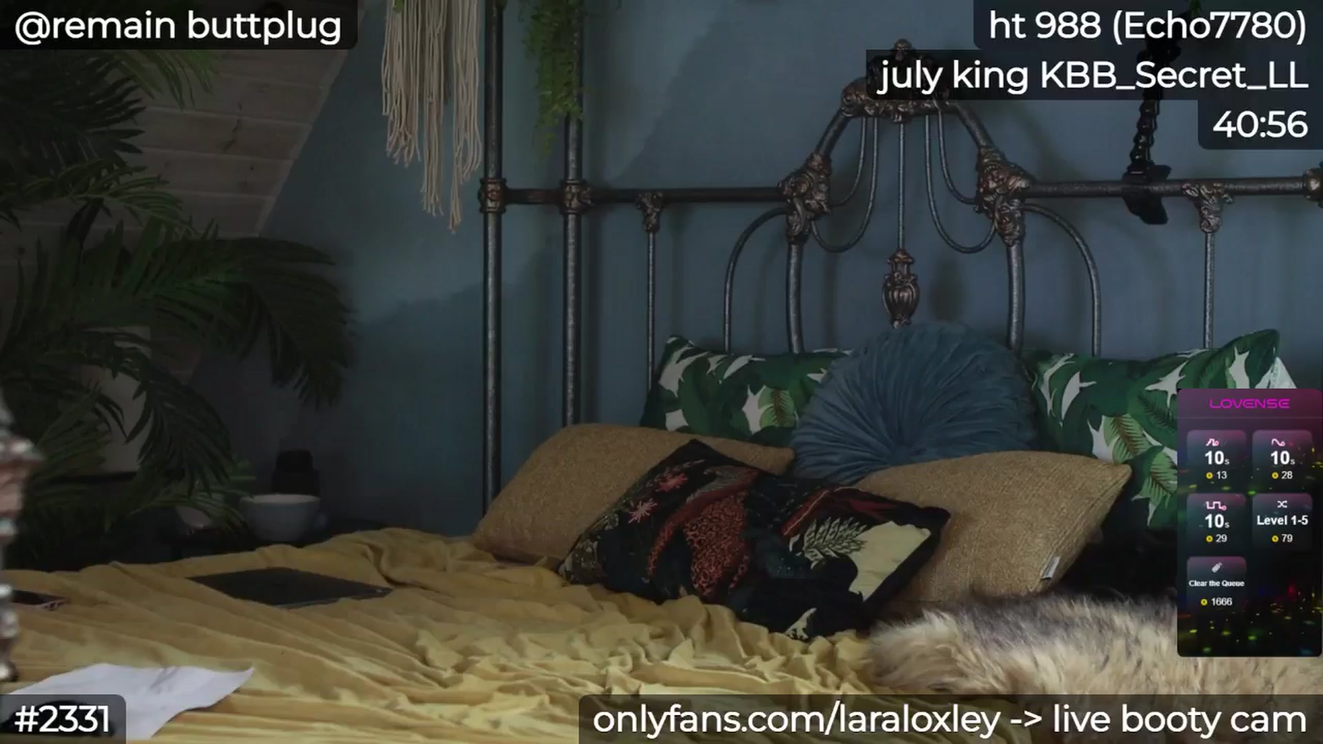 Gallery image thumbnail from LaraLoxley's myfreecams stream on, 07/11/2024, 21:20 image 14 of 20