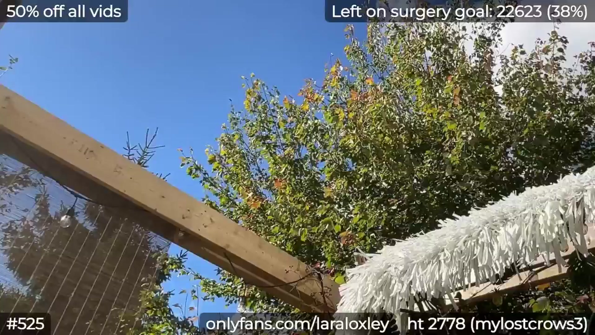 Gallery image thumbnail from LaraLoxley's myfreecams stream on, 09/28/2024, 18:19 image 3 of 20