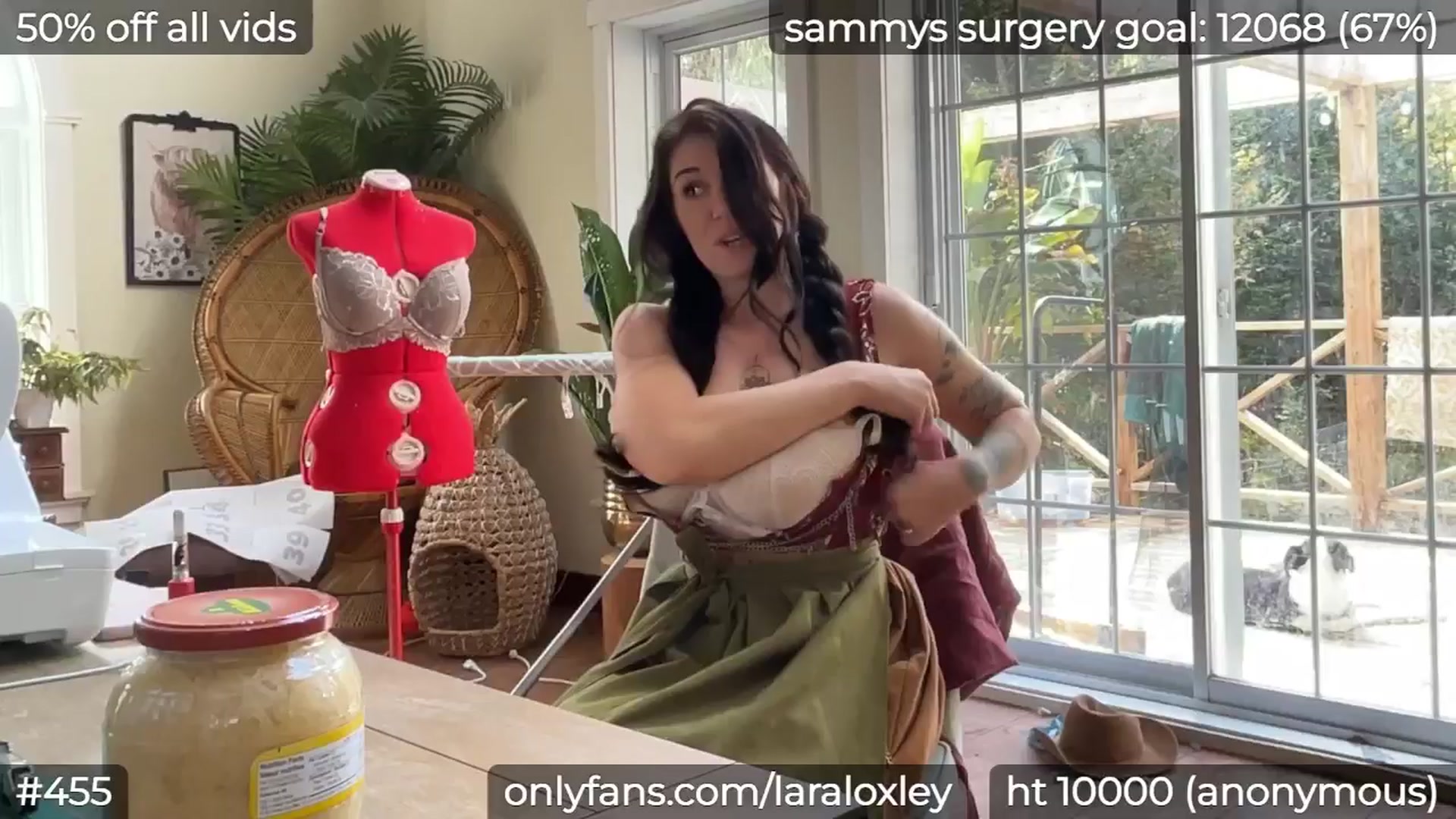 Gallery image thumbnail from LaraLoxley's myfreecams stream on, 09/29/2024, 18:06 image 5 of 20