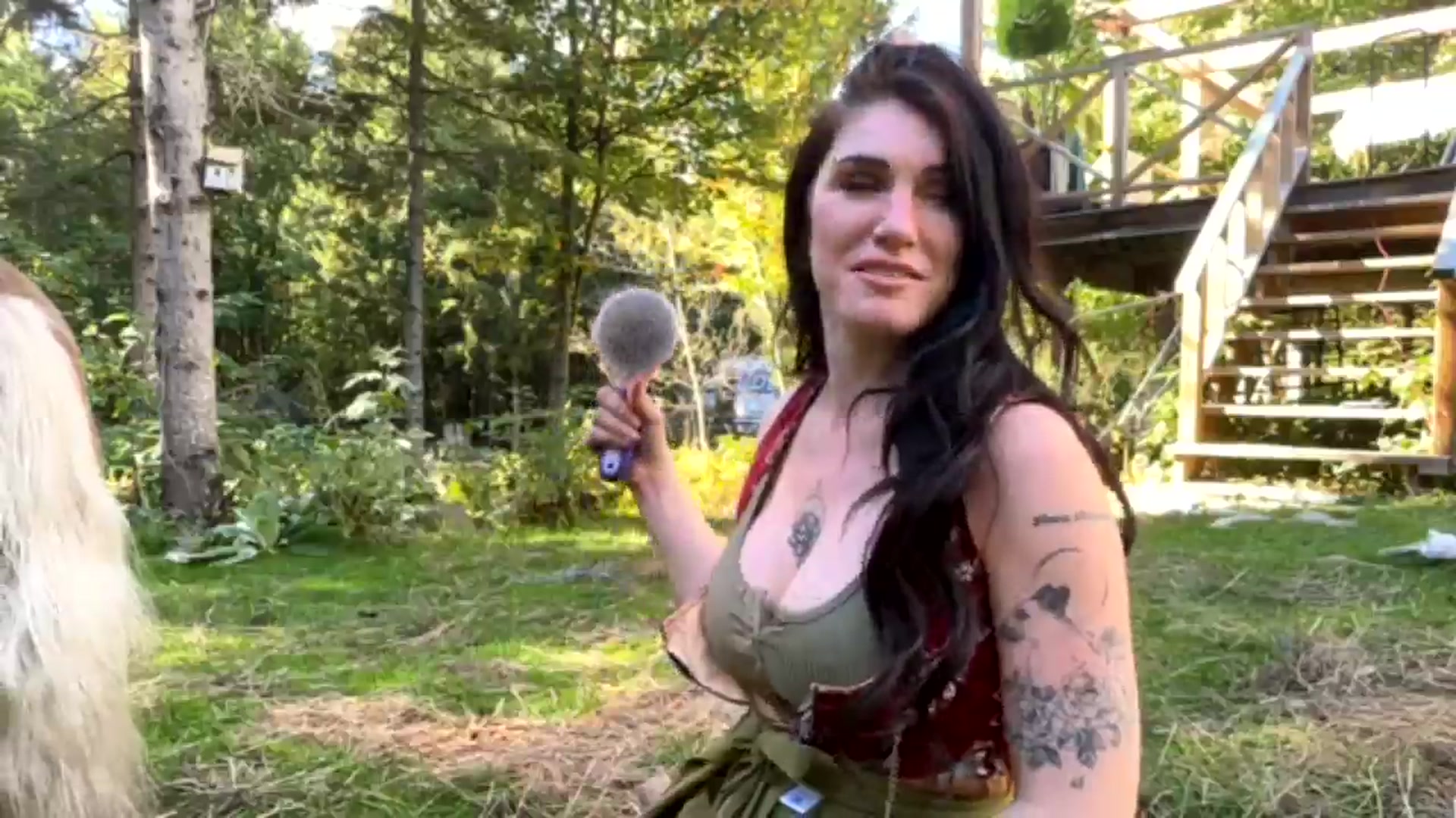 Gallery image thumbnail from LaraLoxley's myfreecams stream on, 09/29/2024, 18:30 image 2 of 20
