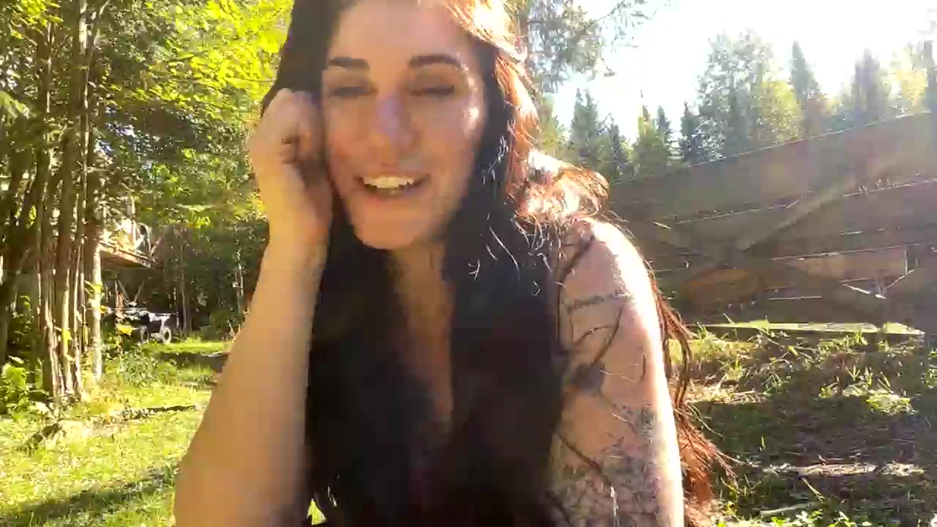 Gallery image thumbnail from LaraLoxley's myfreecams stream on, 09/29/2024, 18:30 image 20 of 20