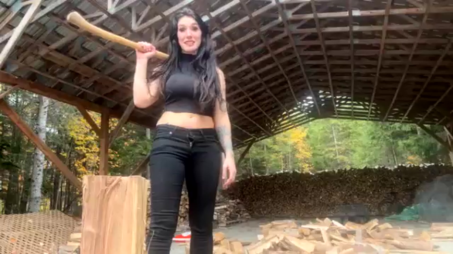Gallery image thumbnail from LaraLoxley's myfreecams stream on, 10/14/2024, 17:16 image 13 of 20