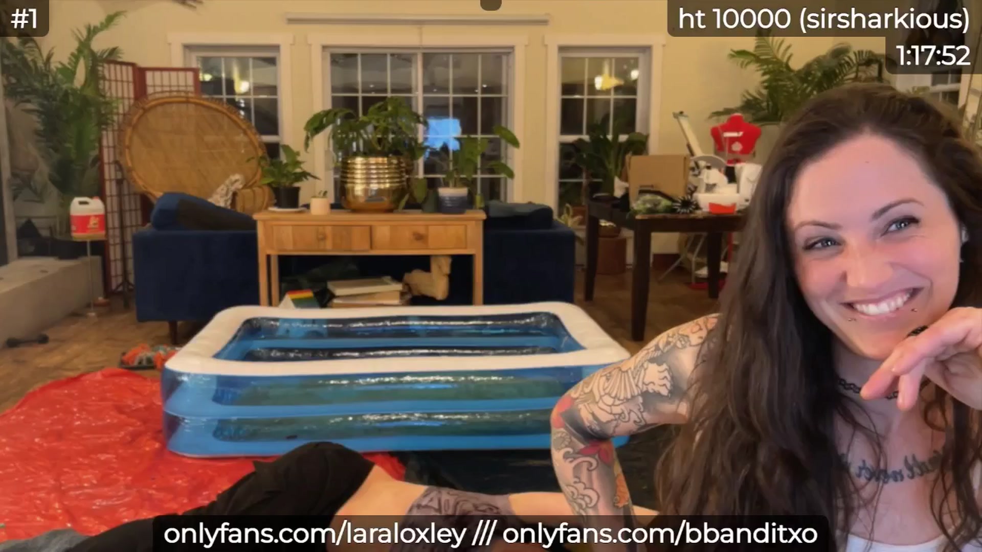 Gallery image thumbnail from LaraLoxley's myfreecams stream on, 11/01/2024, 23:55 image 8 of 20