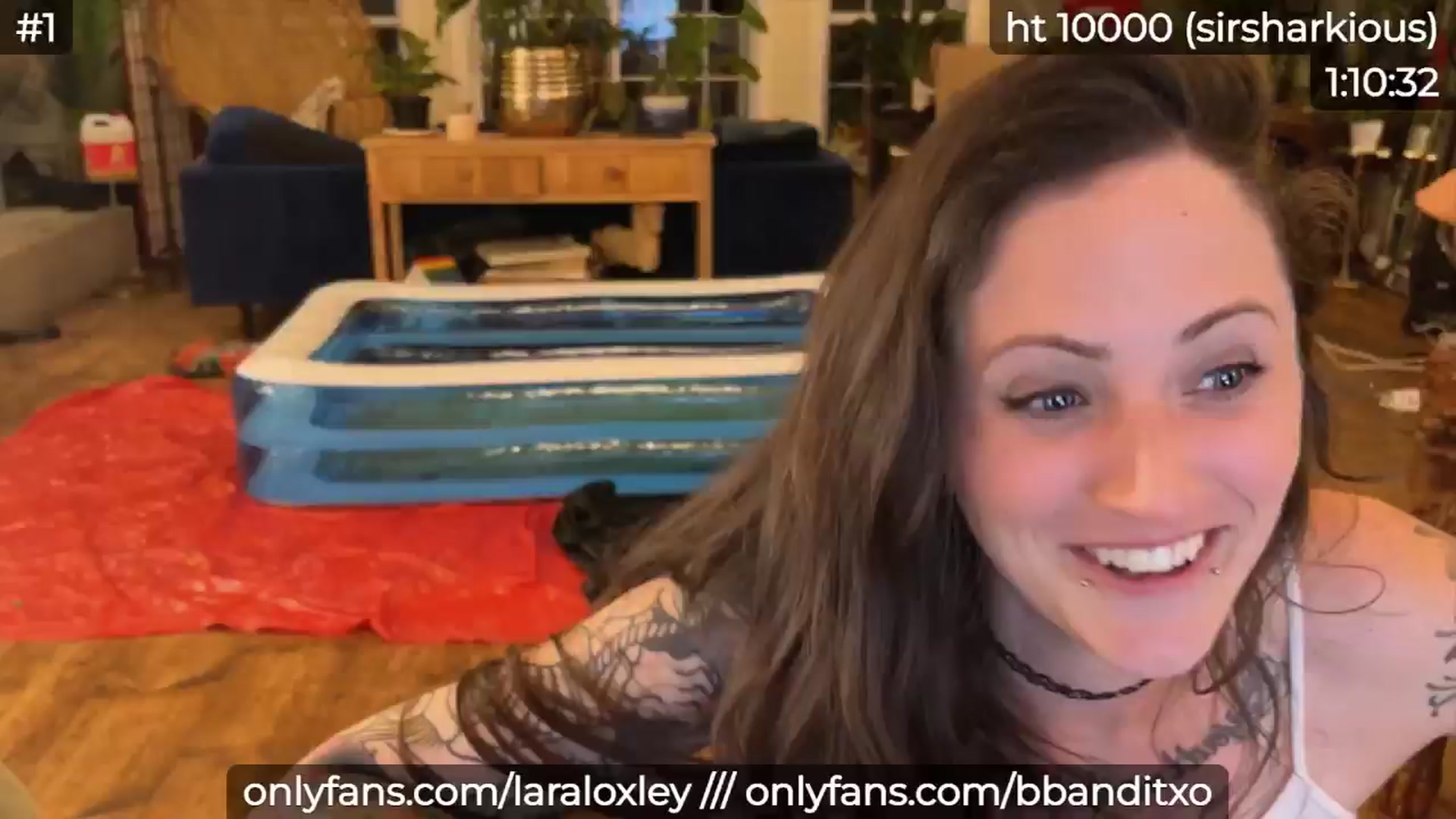 Gallery image thumbnail from LaraLoxley's myfreecams stream on, 11/01/2024, 23:55 image 19 of 20