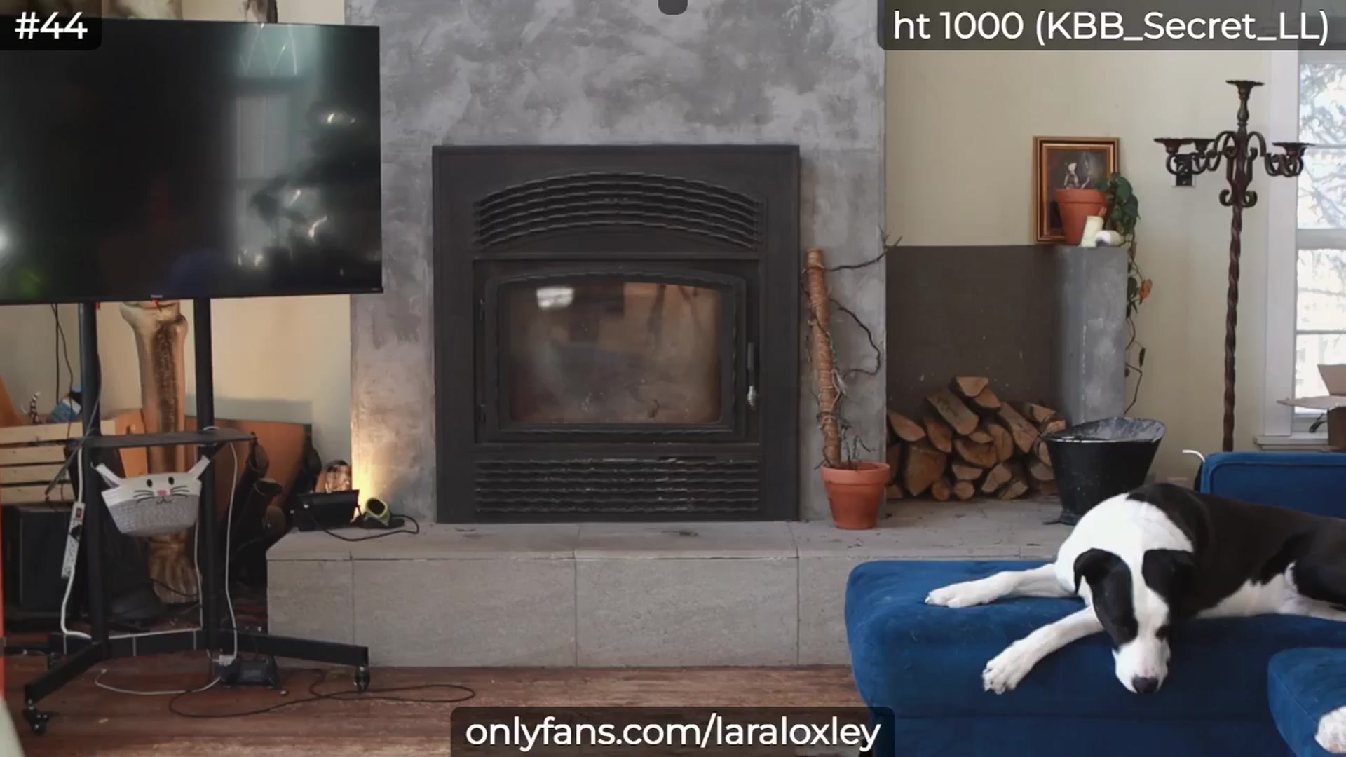 Gallery image thumbnail from LaraLoxley's myfreecams stream on, 03/02/2025, 15:44 image 18 of 20