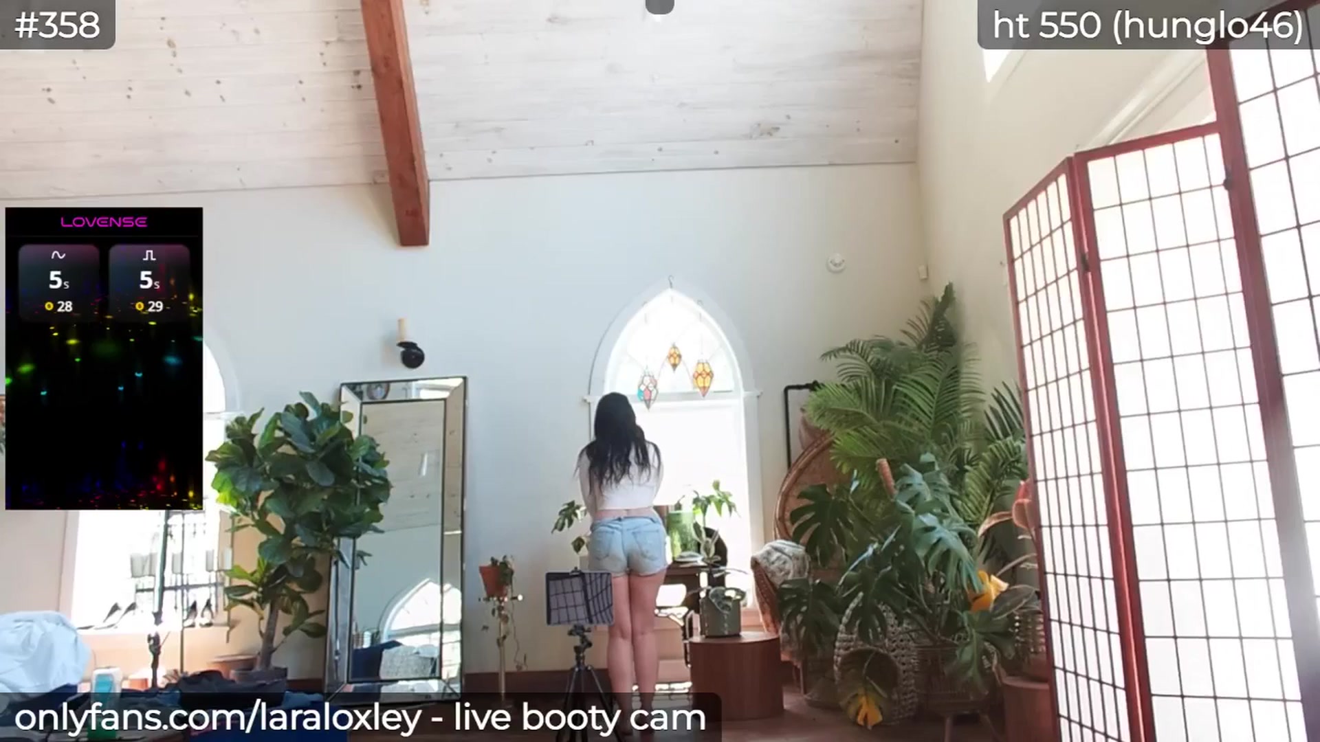 Gallery image thumbnail from LaraLoxley's myfreecams stream on, 05/11/2025, 16:48 image 7 of 20