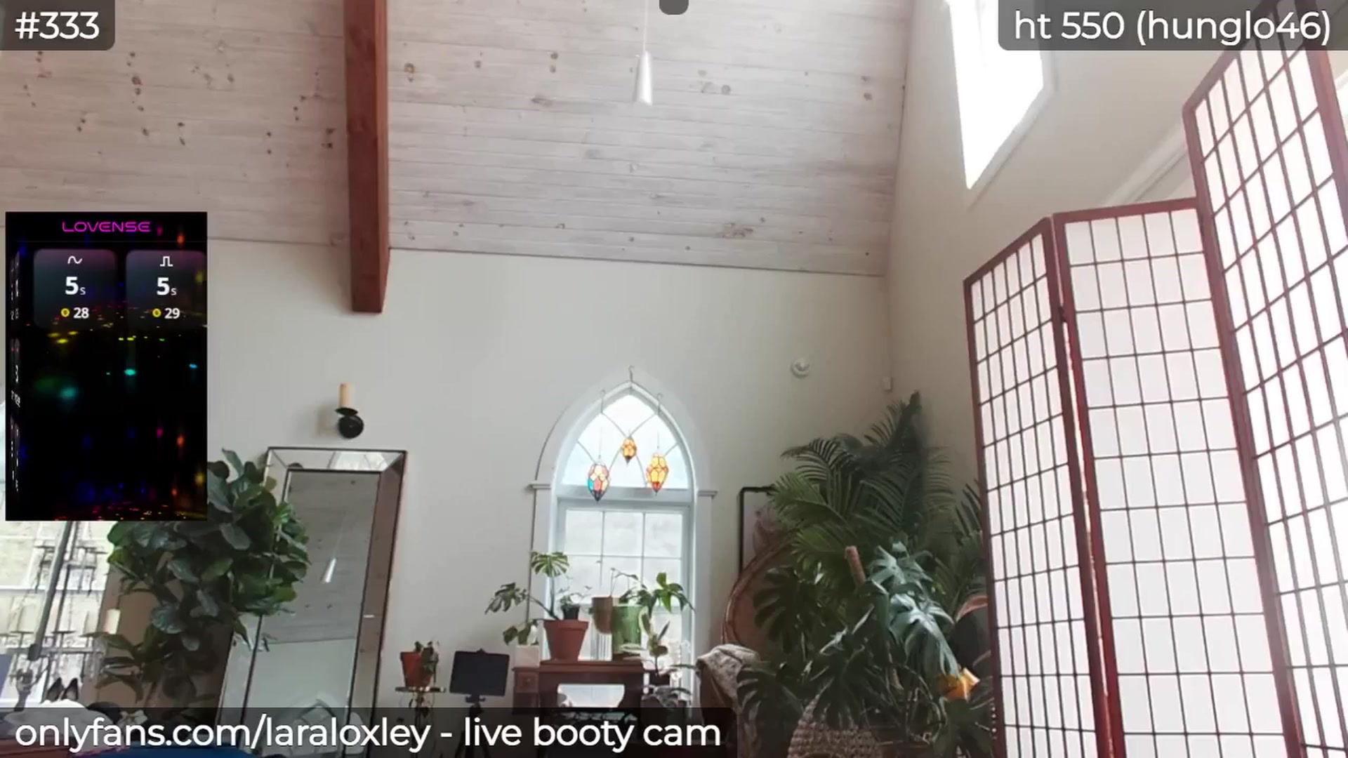 Gallery image thumbnail from LaraLoxley's myfreecams stream on, 05/12/2025, 16:38 image 16 of 20