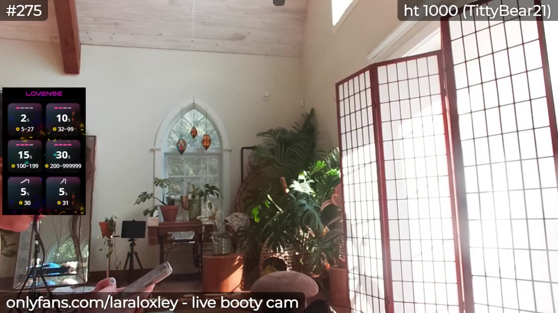 Gallery image thumbnail from LaraLoxley's myfreecams stream on, 05/15/2025, 21:41 image 7 of 20