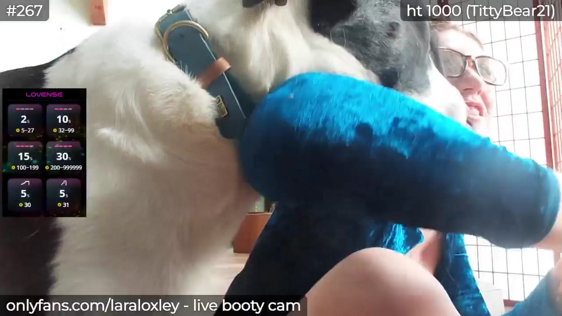 Gallery image thumbnail from LaraLoxley's myfreecams stream on, 05/15/2025, 21:41 image 15 of 20