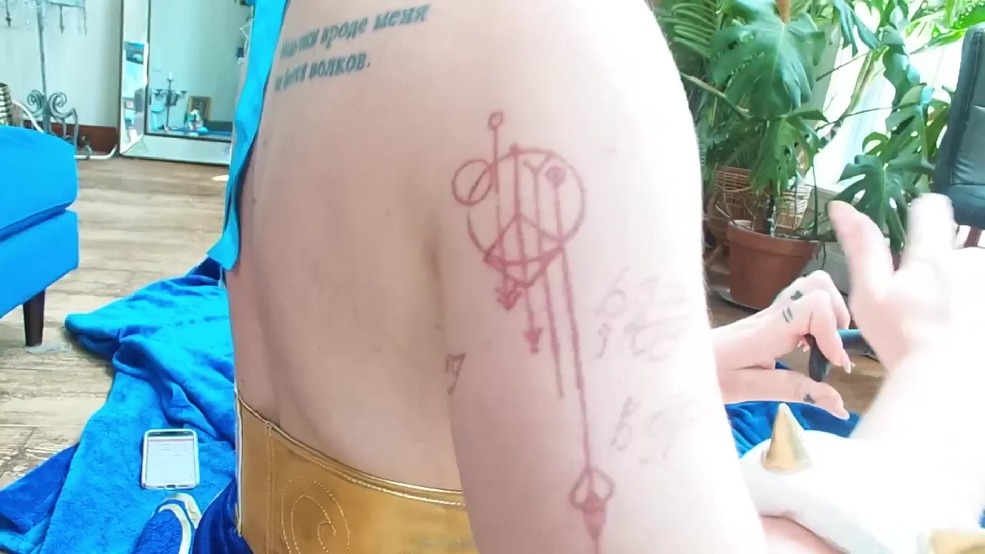 Gallery image thumbnail from LaraLoxley's myfreecams stream on, 08/14/2025, 18:26 image 3 of 20