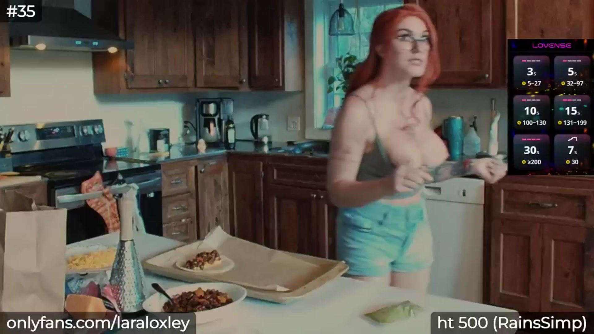 Gallery image thumbnail from LaraLoxley's myfreecams stream on, 09/02/2025, 23:00 image 14 of 20