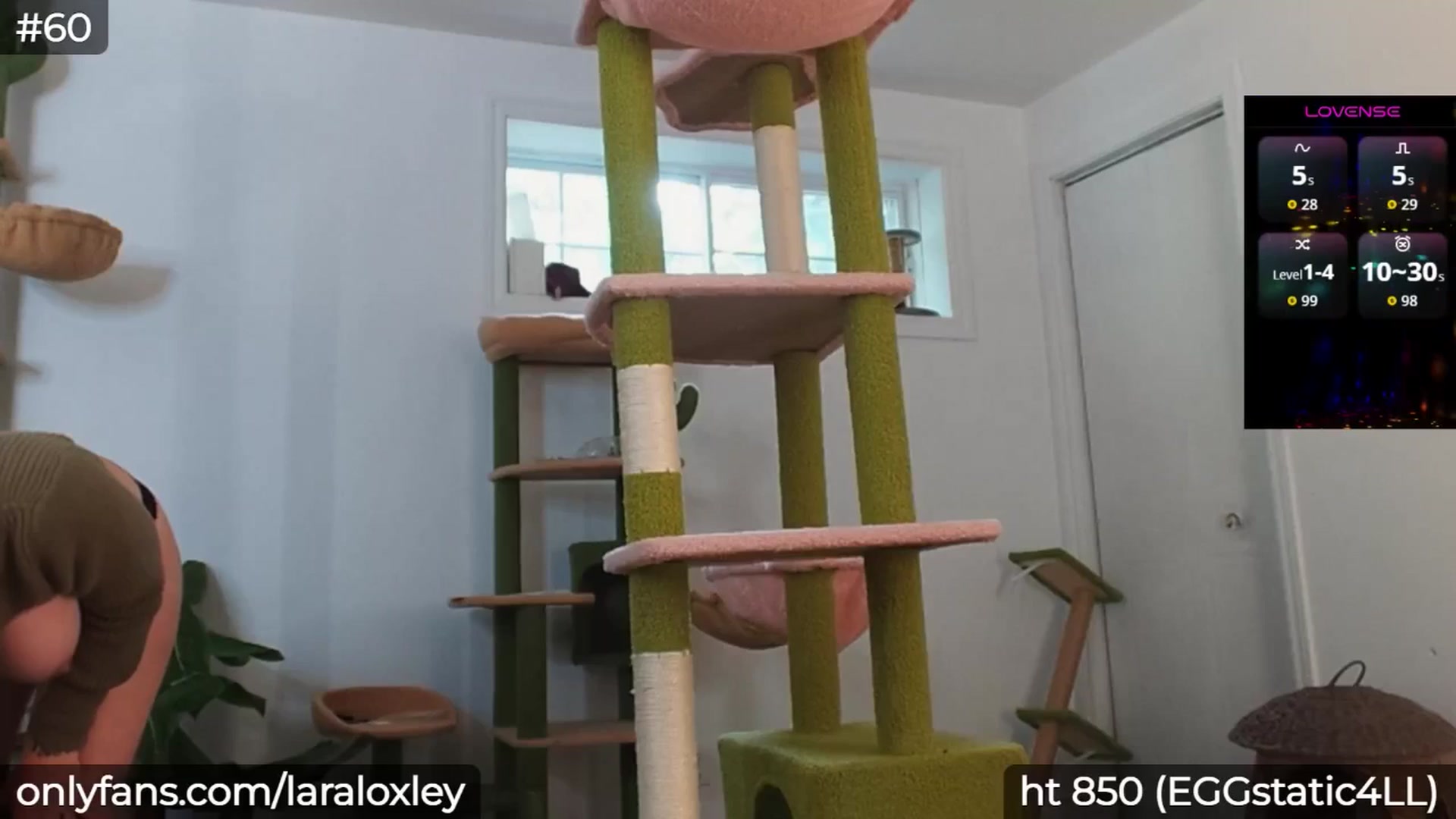 Gallery image thumbnail from LaraLoxley's myfreecams stream on, 09/21/2025, 20:44 image 18 of 20