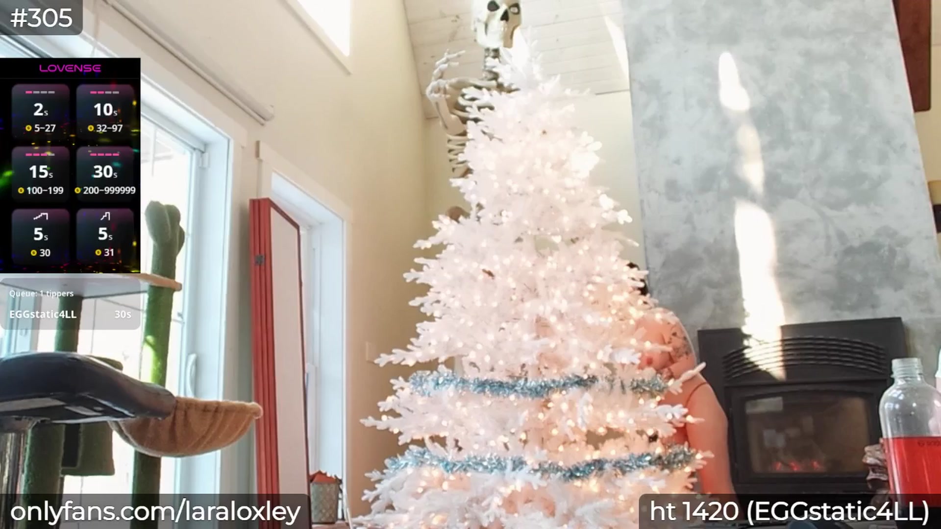 Gallery image thumbnail from LaraLoxley's myfreecams stream on, 12/08/2025, 18:58 image 1 of 20