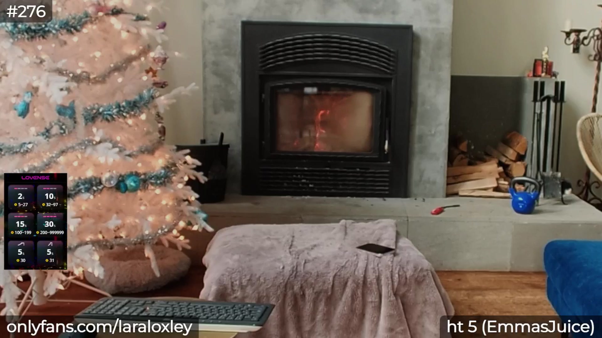 Gallery image thumbnail from LaraLoxley's myfreecams stream on, 01/21/2026, 18:16 image 3 of 20