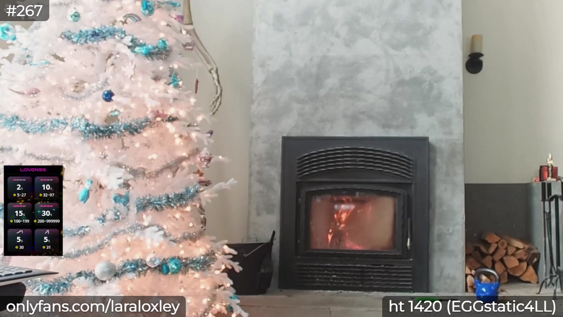 Gallery image thumbnail from LaraLoxley's myfreecams stream on, 01/25/2026, 19:43 image 11 of 20