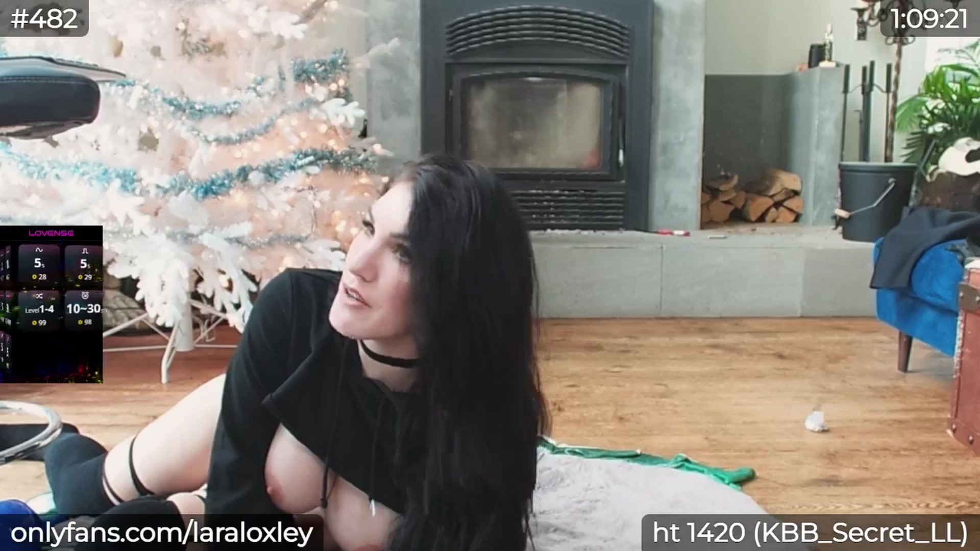 Gallery image thumbnail from LaraLoxley's myfreecams stream on, 02/07/2026, 18:27 image 17 of 20