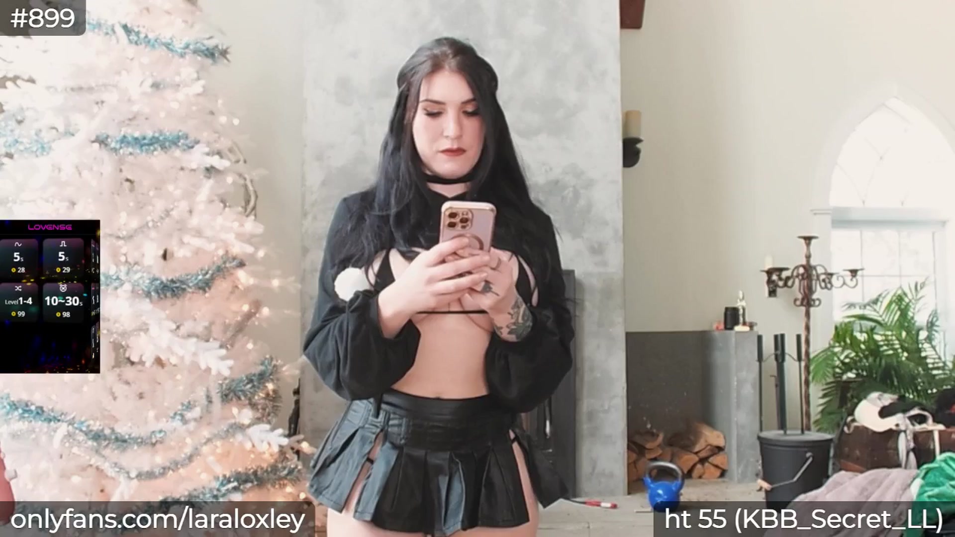 Gallery image thumbnail from LaraLoxley's myfreecams stream on, 02/07/2026, 18:27 image 1 of 20