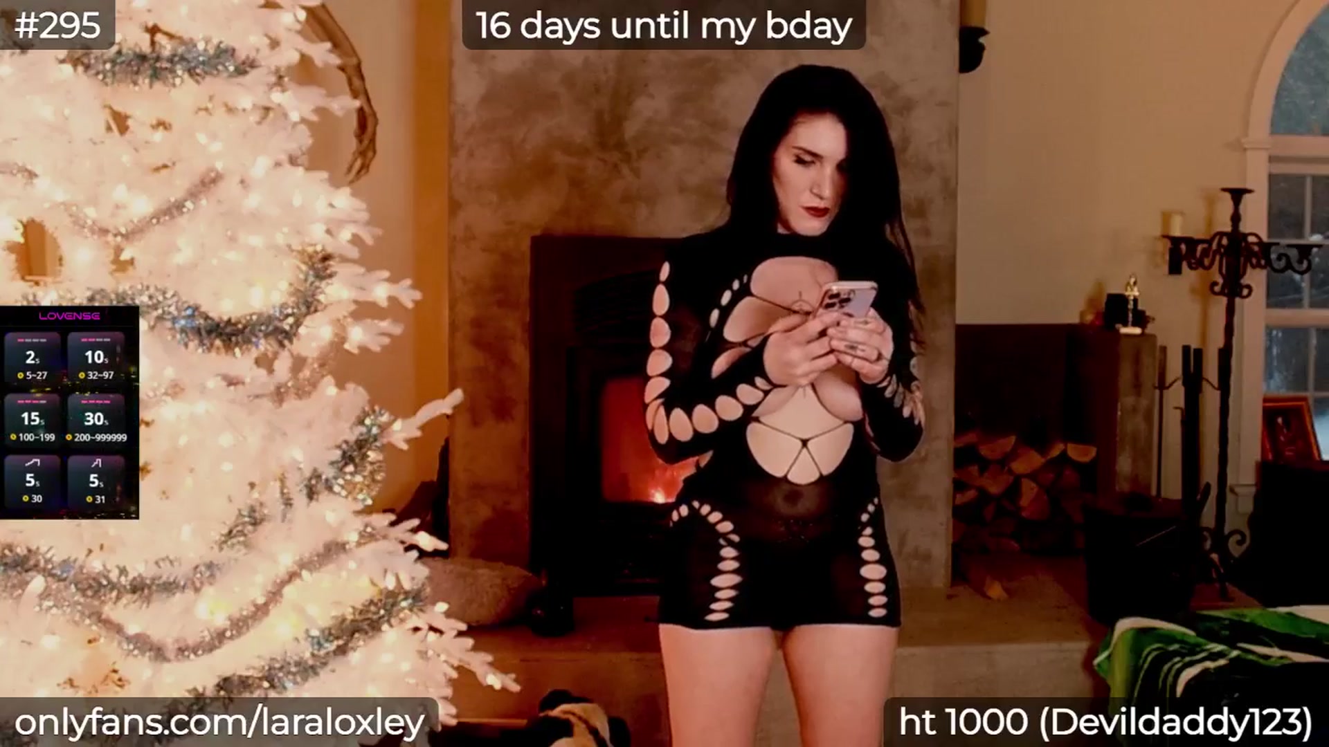 Gallery image thumbnail from LaraLoxley's myfreecams stream on, 02/10/2026, 22:41 image 9 of 20