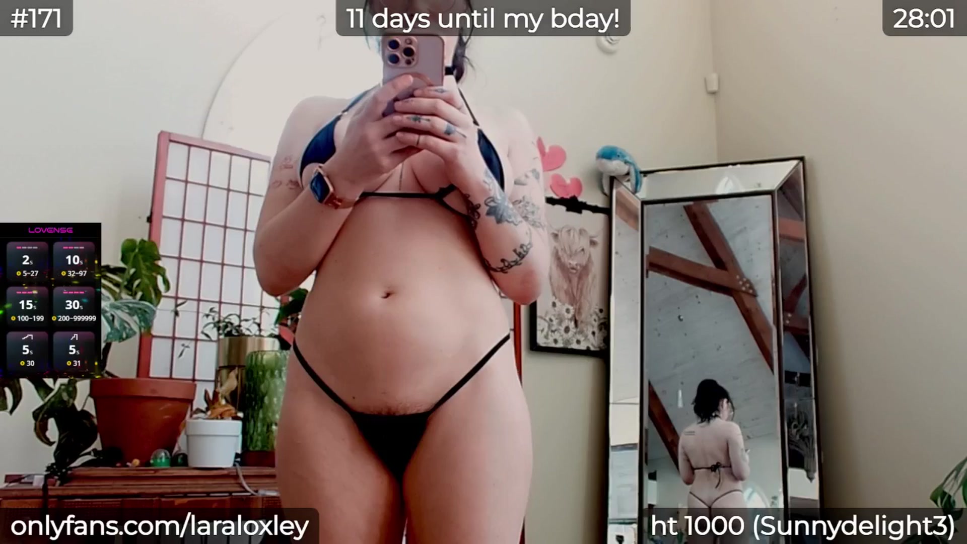 Gallery image thumbnail from LaraLoxley's myfreecams stream on, 02/15/2026, 19:11 image 1 of 20