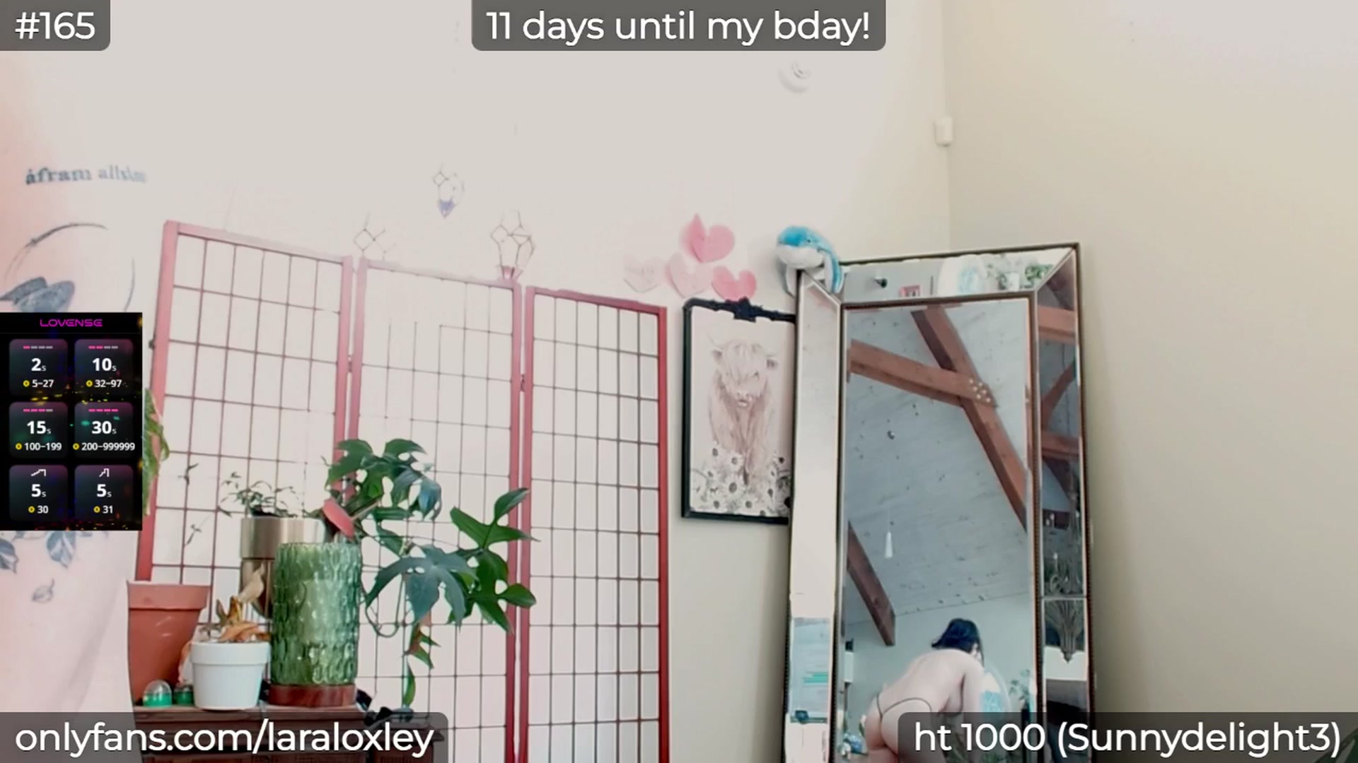 Gallery image thumbnail from LaraLoxley's myfreecams stream on, 02/15/2026, 19:11 image 12 of 20