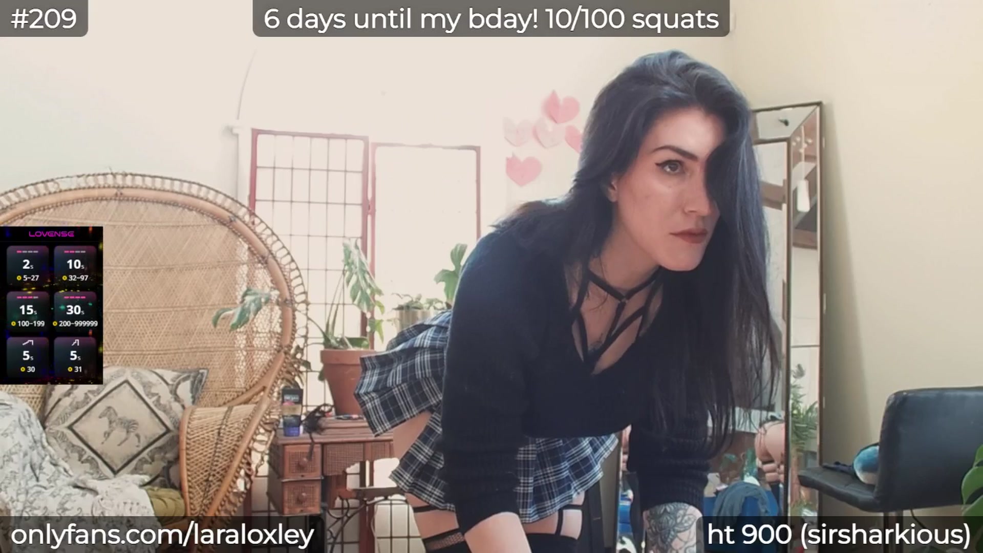 Gallery image thumbnail from LaraLoxley's myfreecams stream on, 02/21/2026, 18:10 image 6 of 20